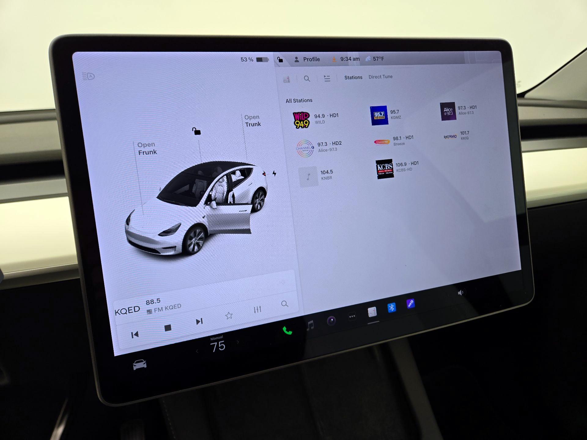 Thumbnail: 2022 Tesla Model Y - 16