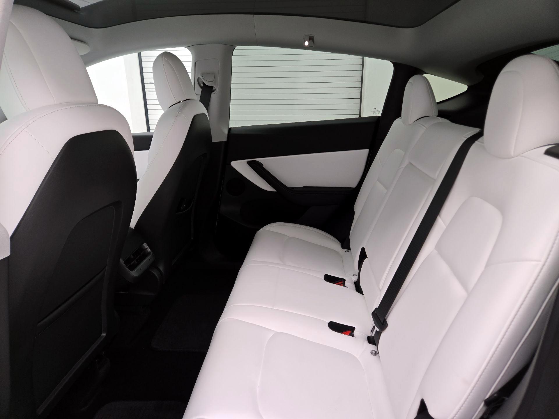 Thumbnail: 2022 Tesla Model Y - 20