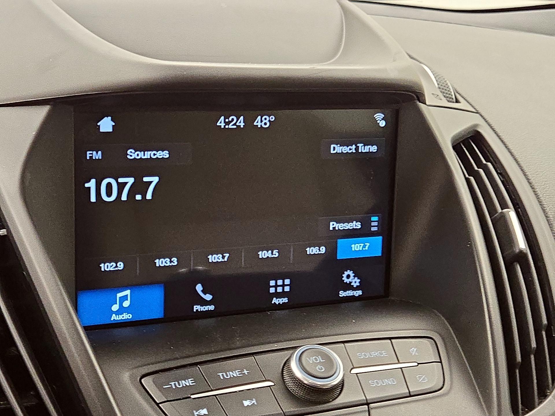 Thumbnail: 2019 Ford Escape - 15