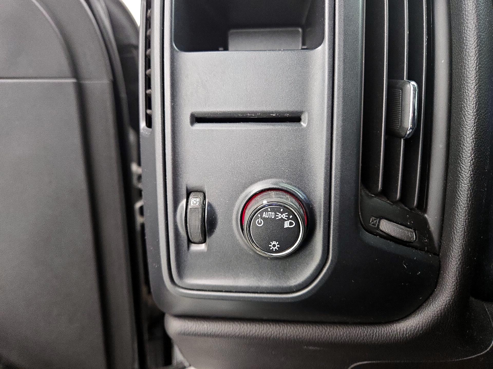 Thumbnail: 2016 GMC Sierra 1500 - 13