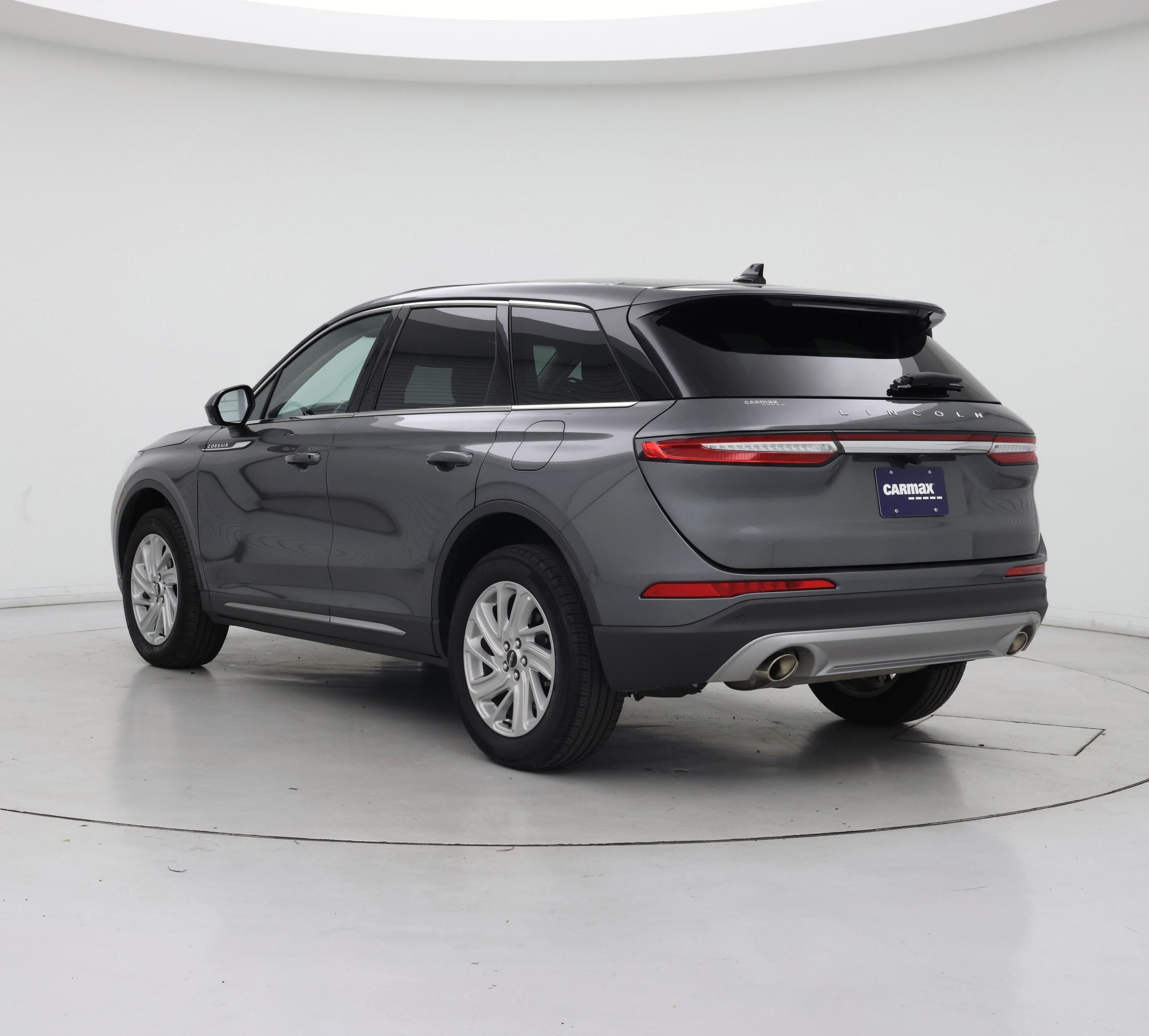Thumbnail: 2023 Lincoln Corsair - 2