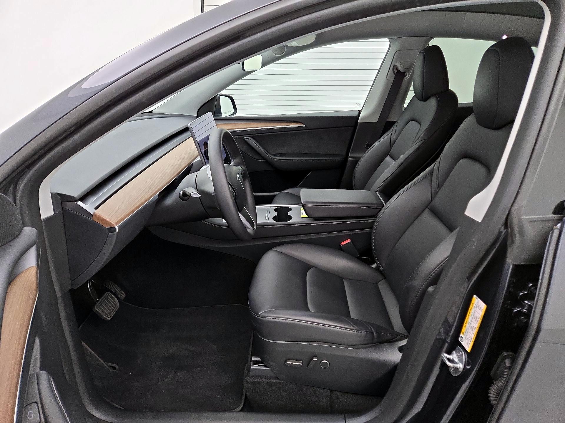 Thumbnail: 2024 Tesla Model Y - 11