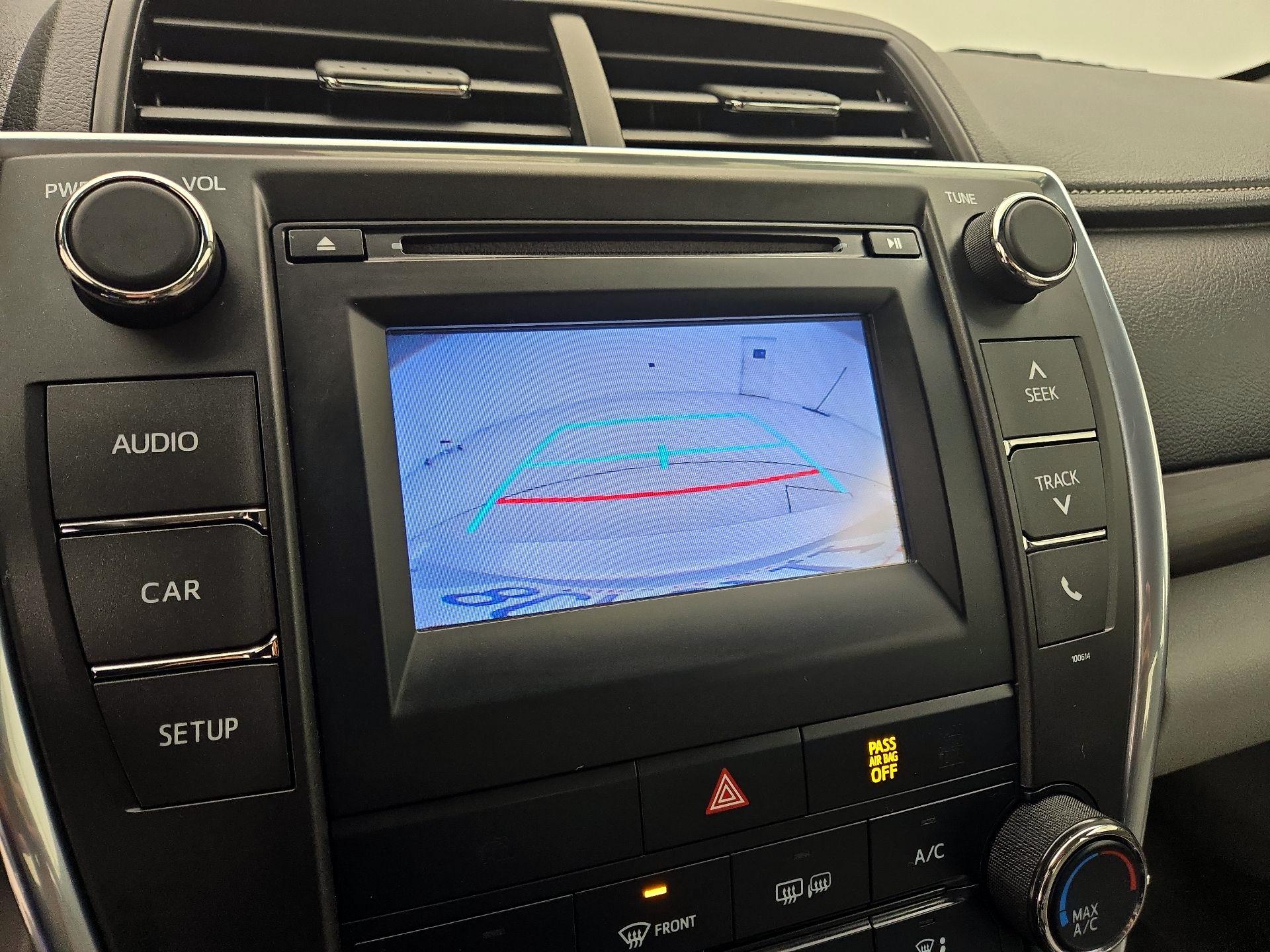 Thumbnail: 2017 Toyota Camry - 14