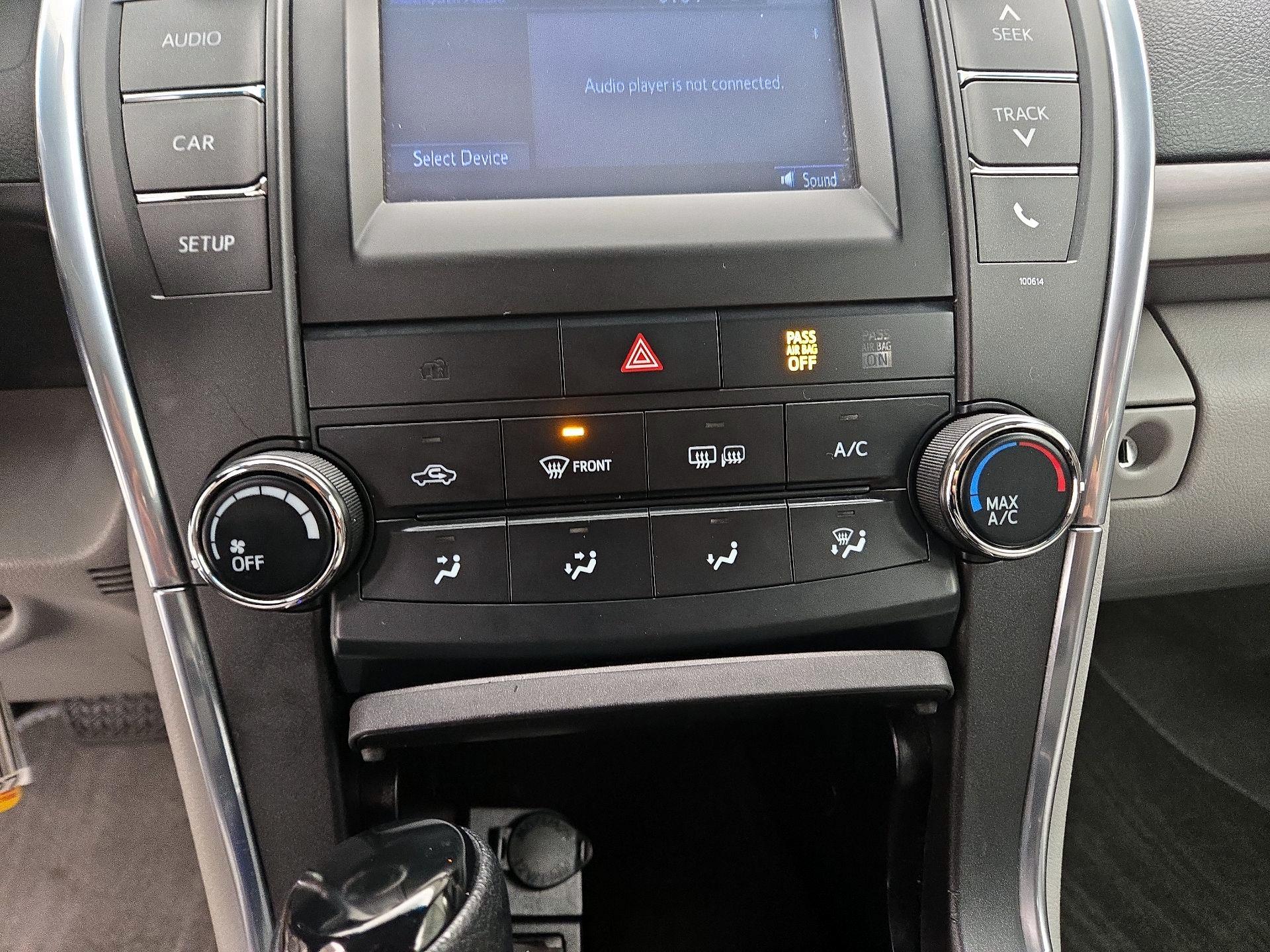 Thumbnail: 2017 Toyota Camry - 16