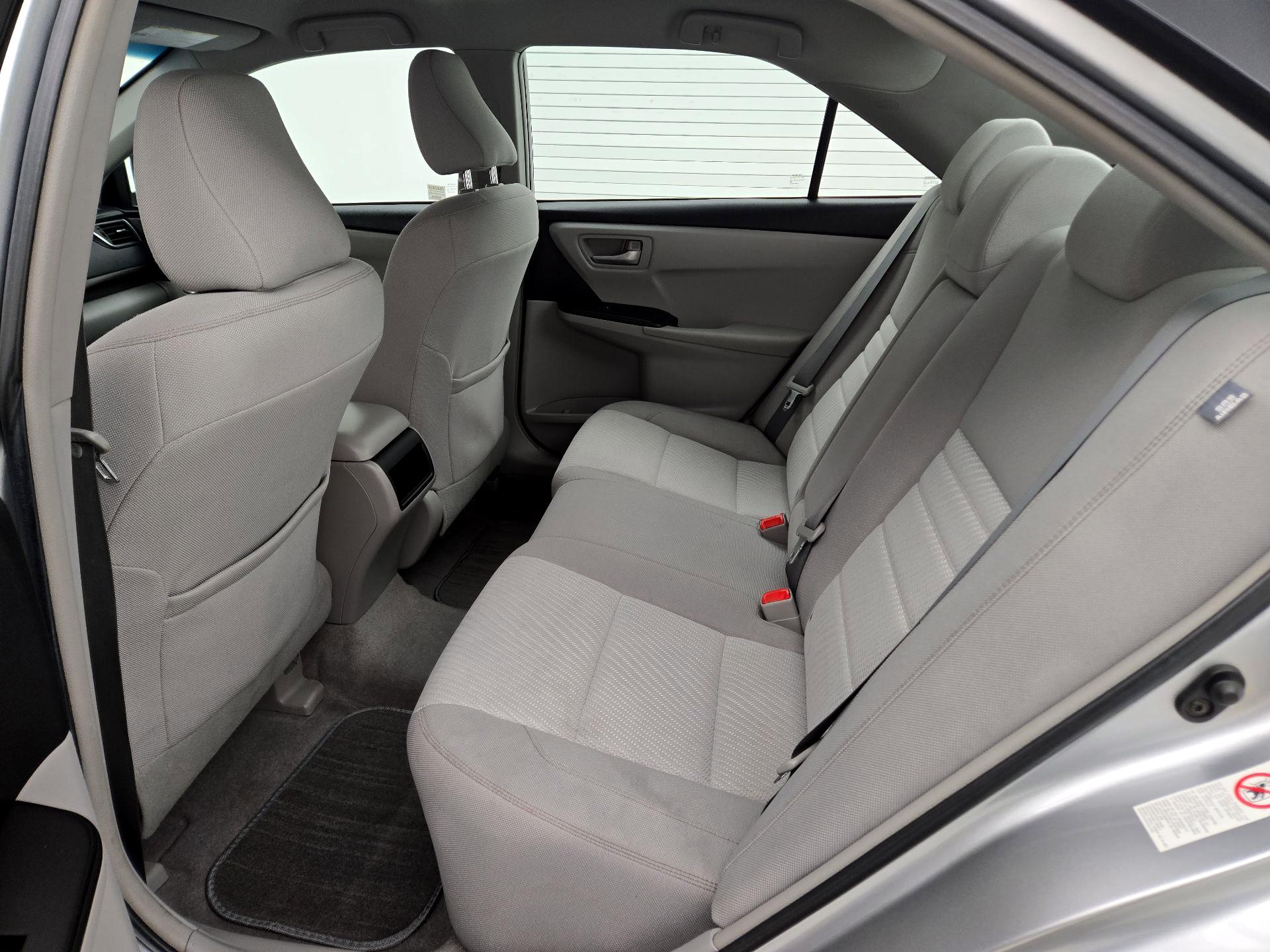 Thumbnail: 2017 Toyota Camry - 19