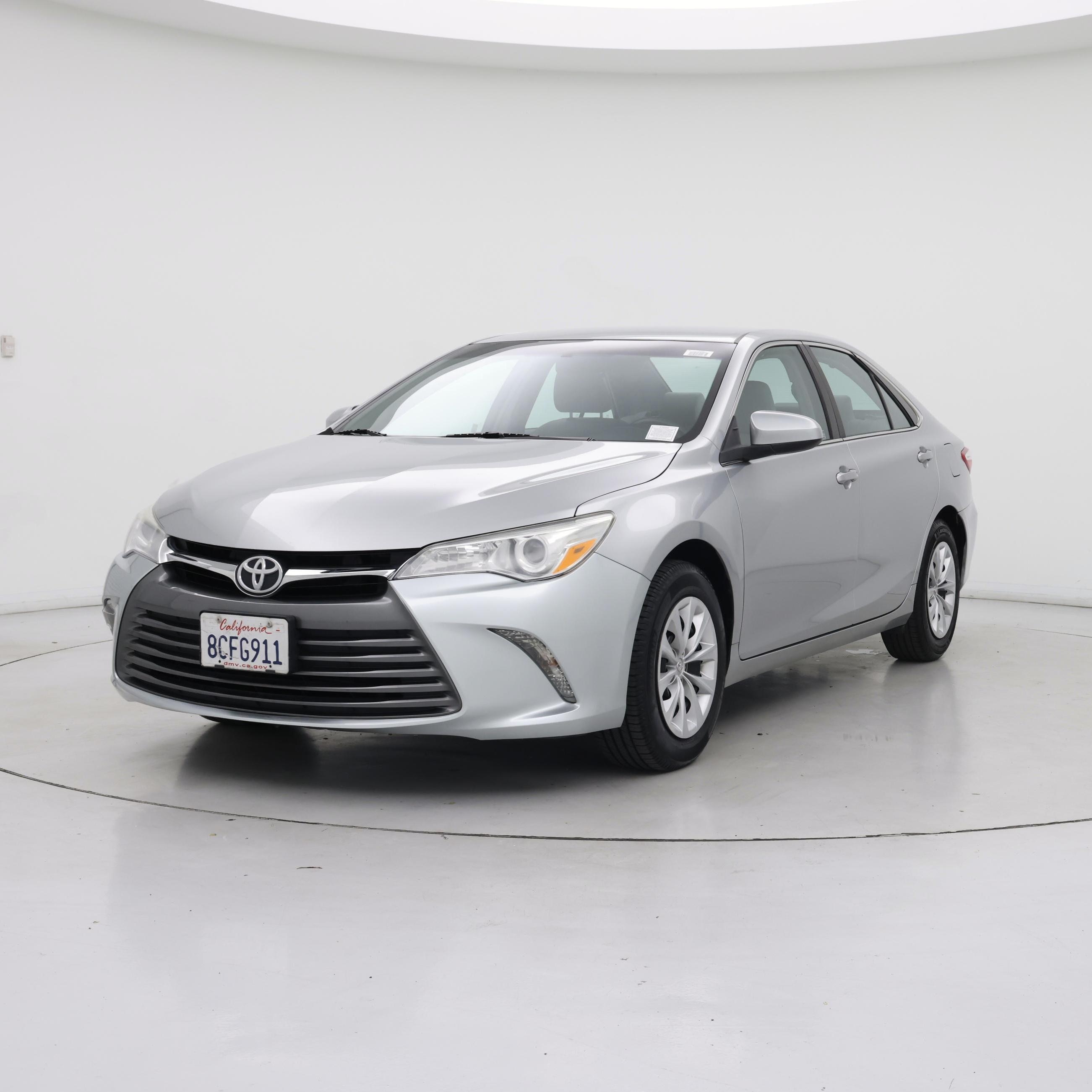 Thumbnail: 2017 Toyota Camry - 4