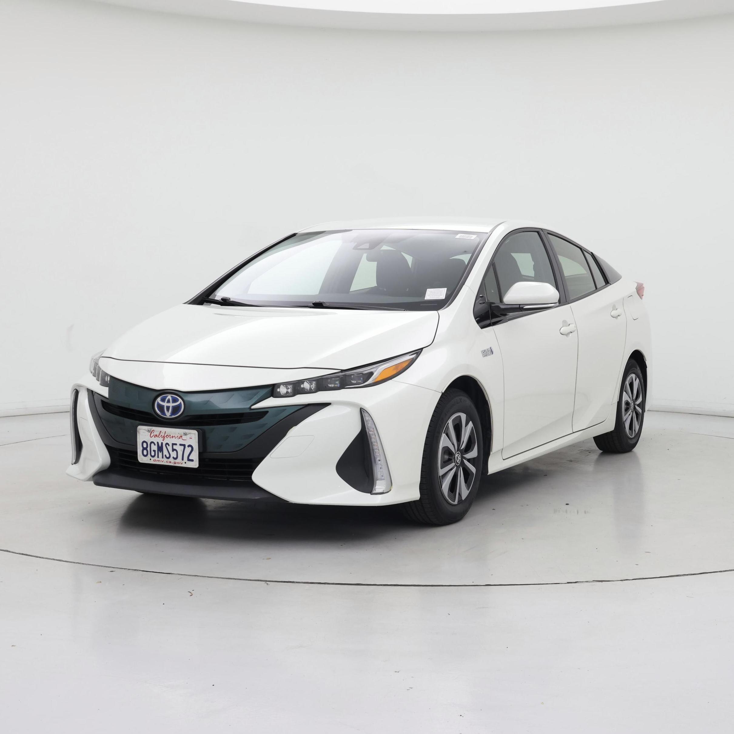 Thumbnail: 2018 Toyota Prius Prime - 4