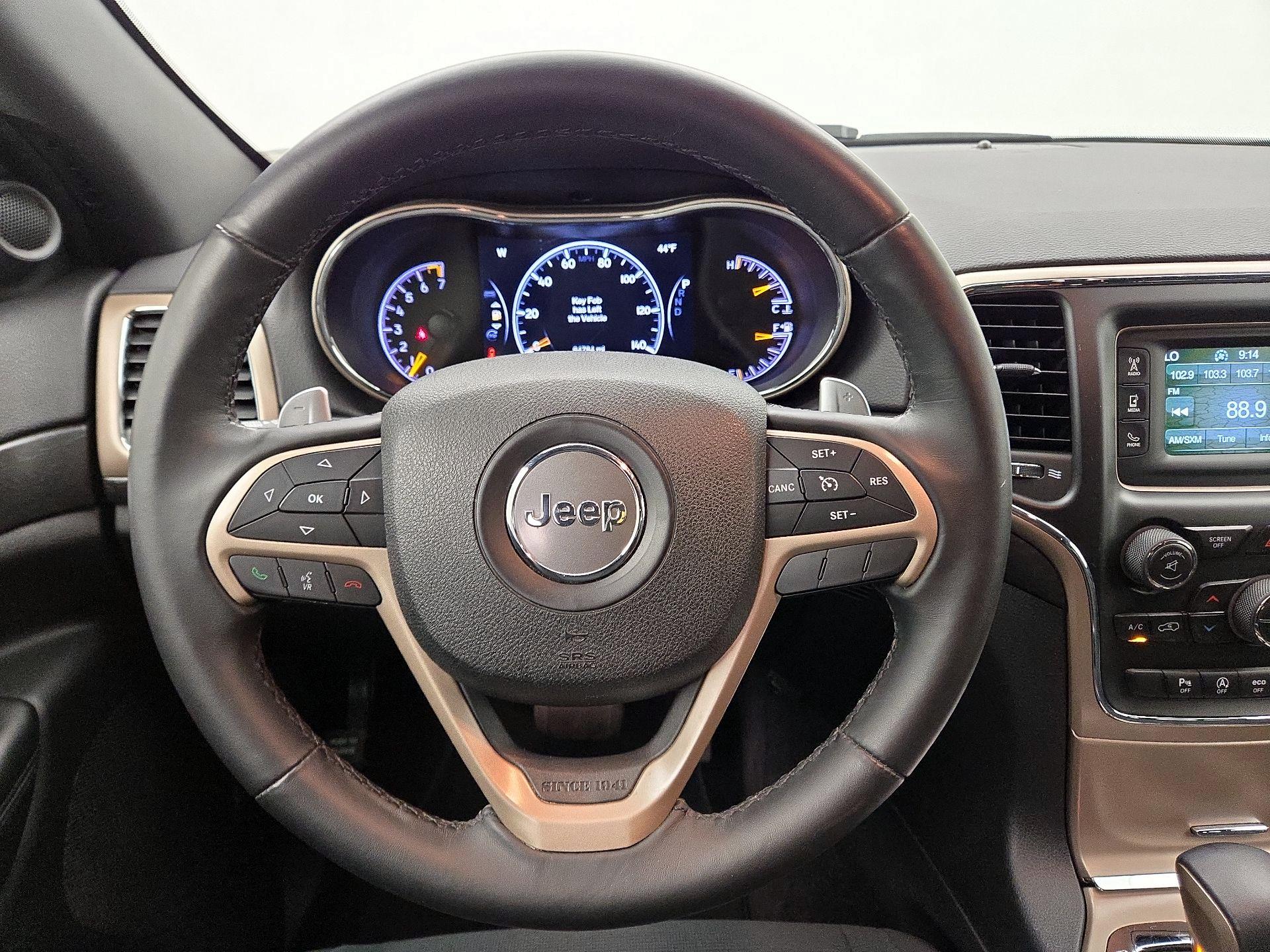 Thumbnail: 2017 Jeep Grand Cherokee - 10