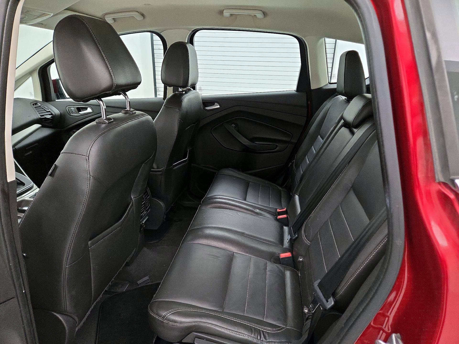 Thumbnail: 2015 Ford C-Max - 18