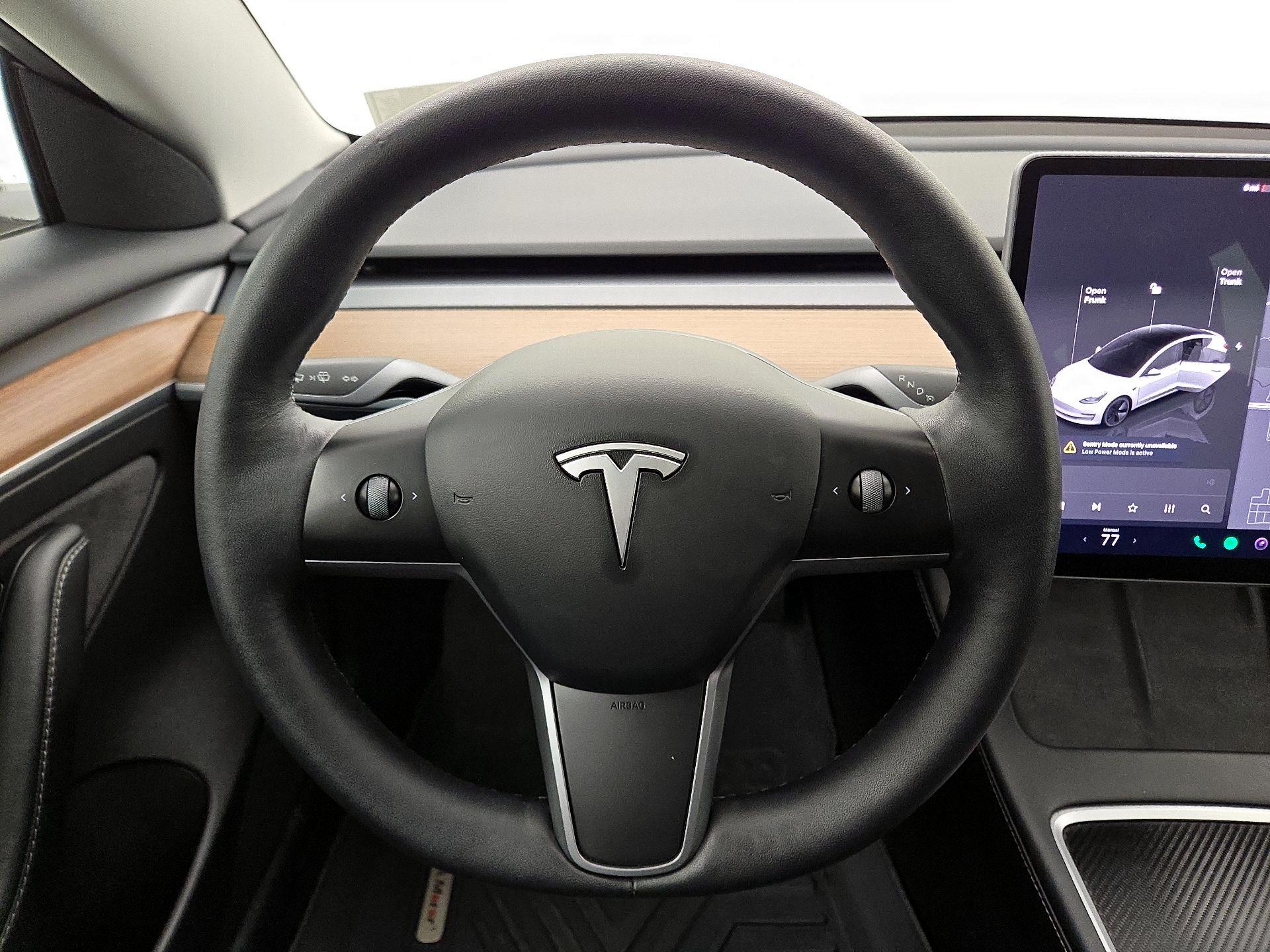 Thumbnail: 2023 Tesla Model 3 - 10