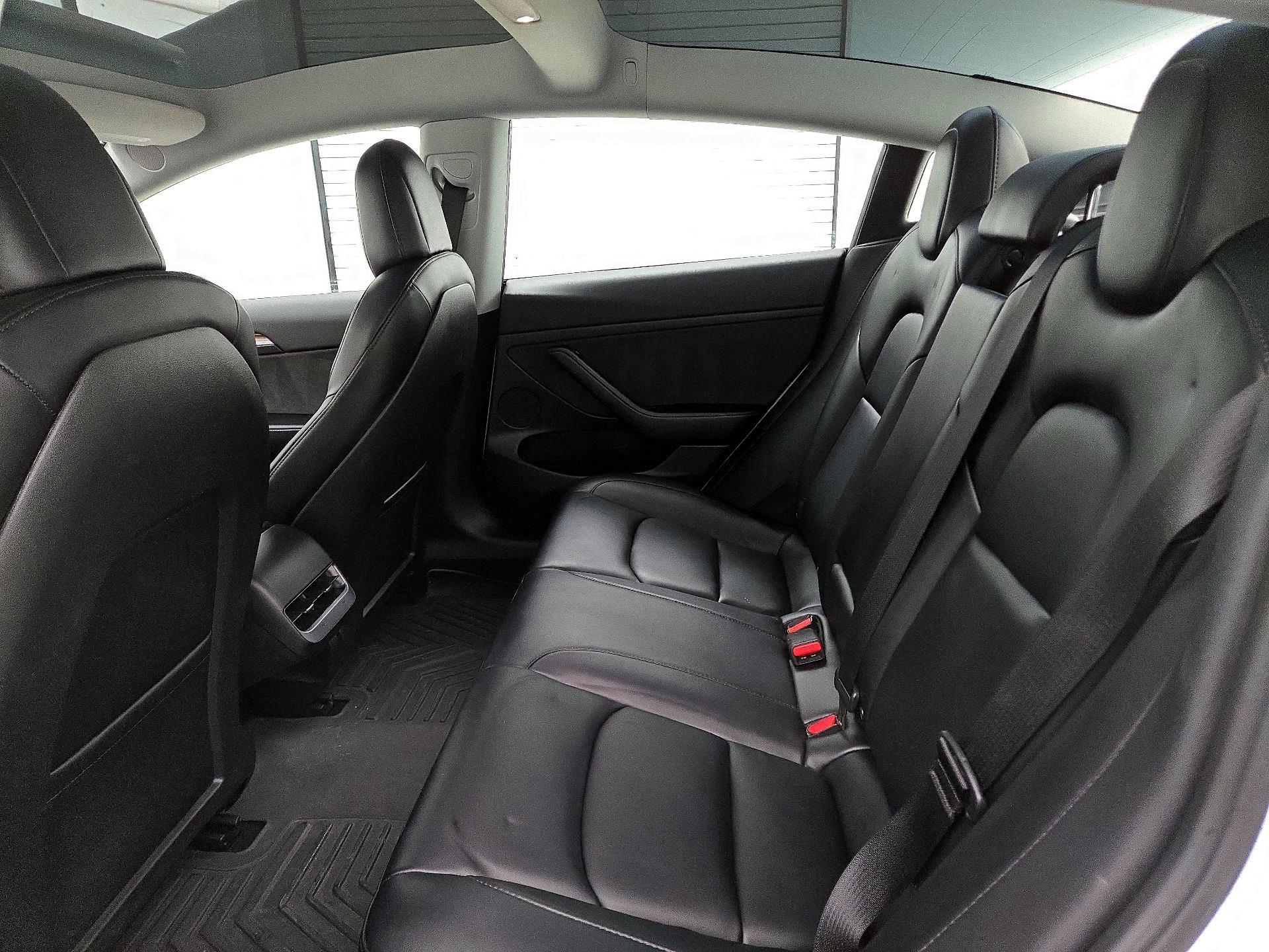 Thumbnail: 2023 Tesla Model 3 - 20