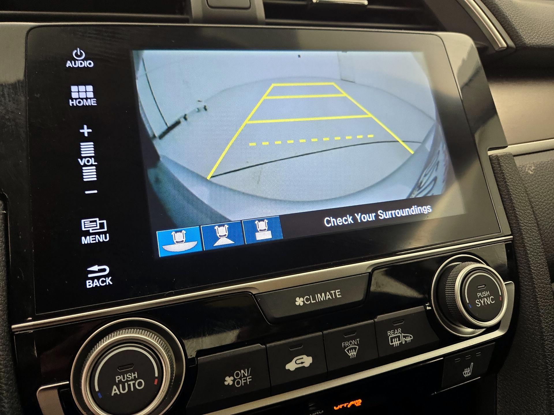 Thumbnail: 2016 Honda Civic - 14