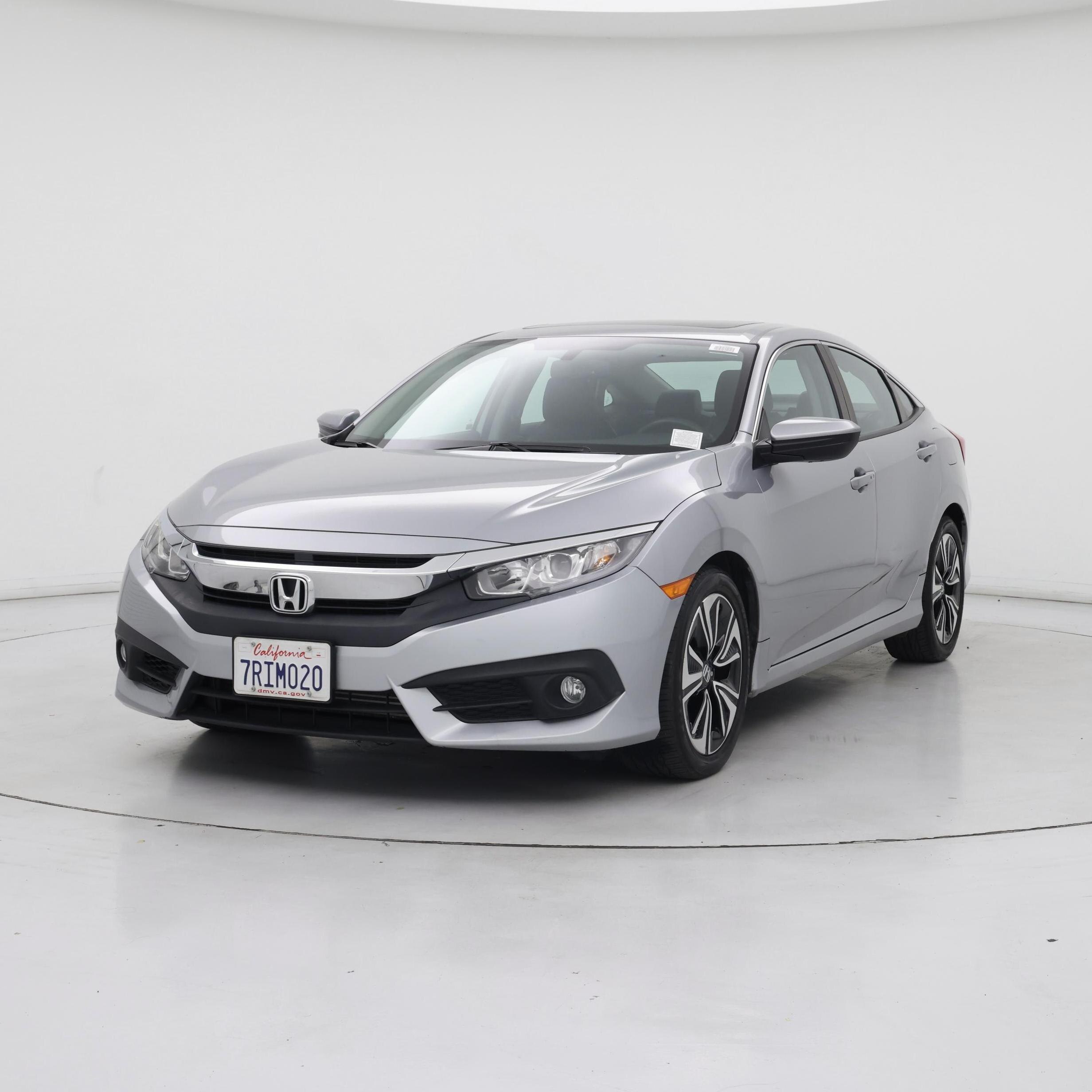 Thumbnail: 2016 Honda Civic - 4