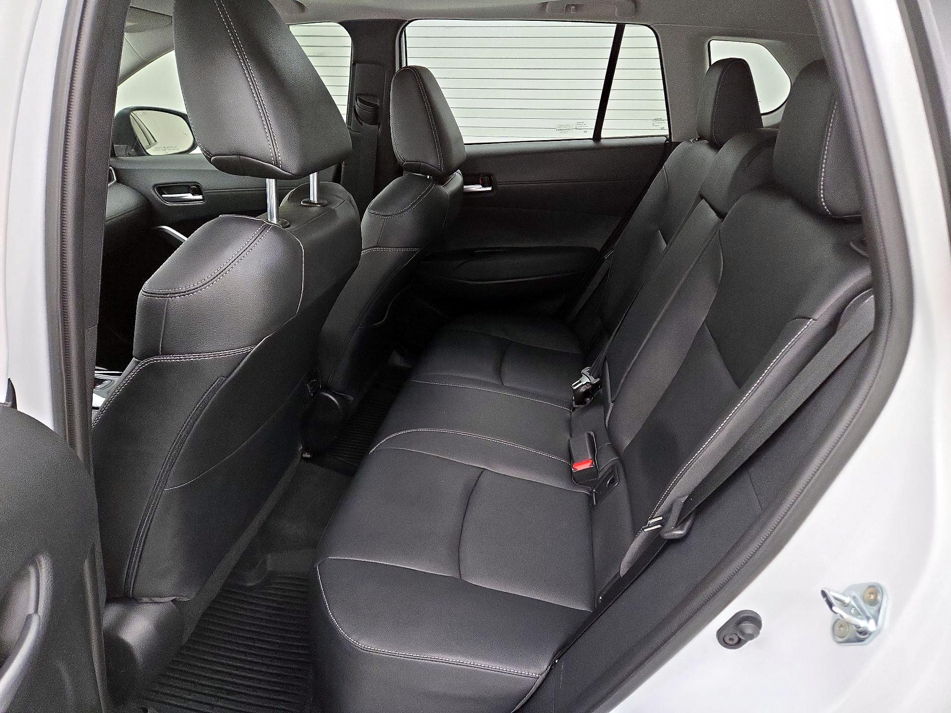 Thumbnail: 2023 Toyota Corolla Cross - 18