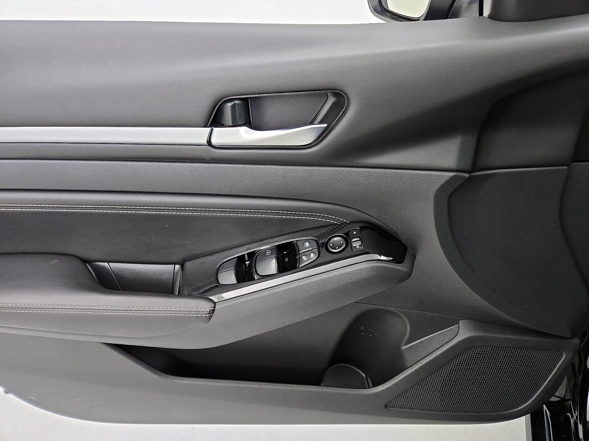 Thumbnail: 2023 Nissan Altima - 12