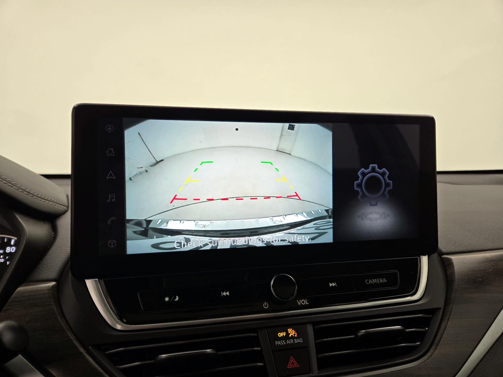 Thumbnail: 2023 Nissan Altima - 15