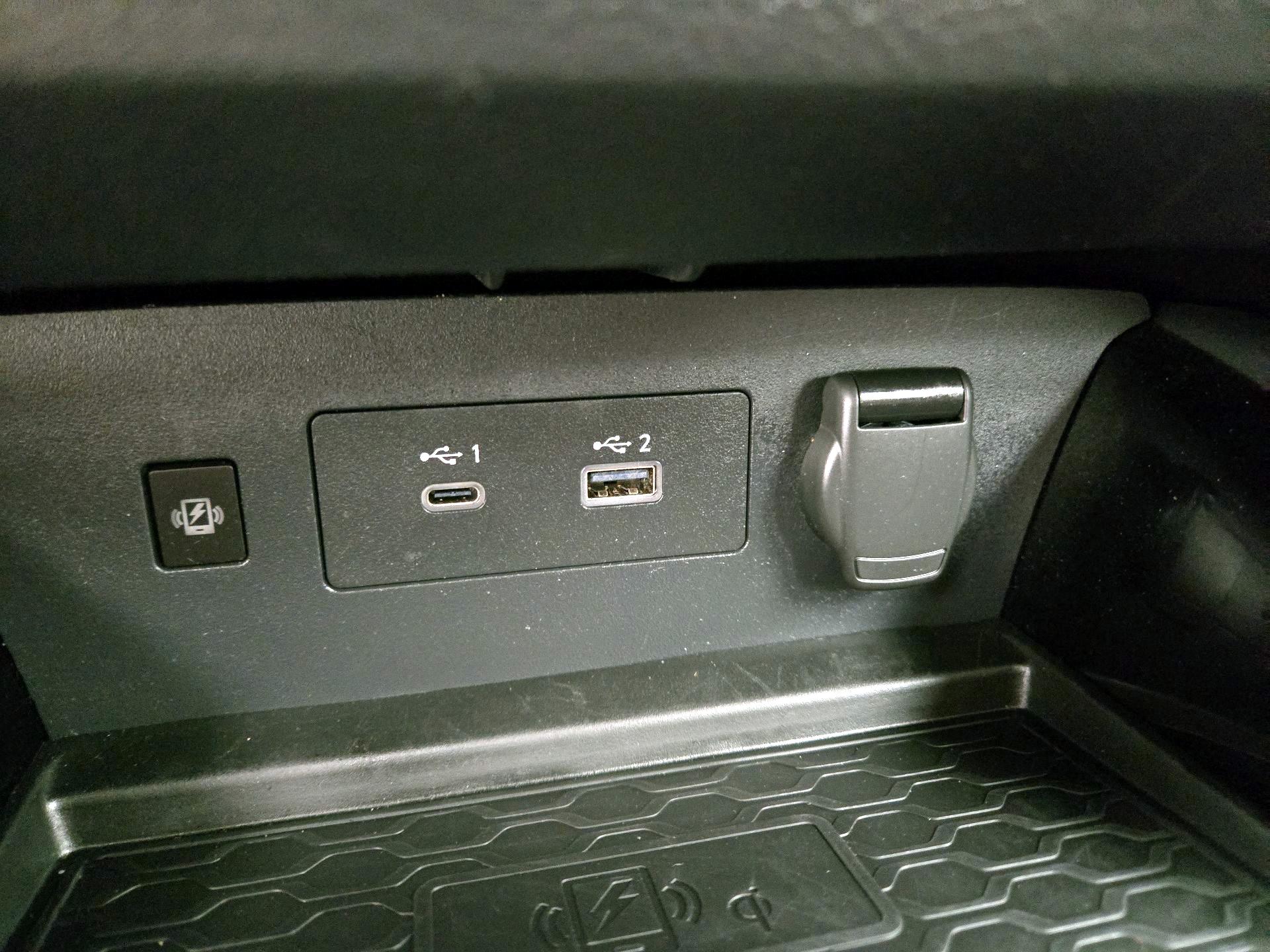 Thumbnail: 2023 Nissan Altima - 19