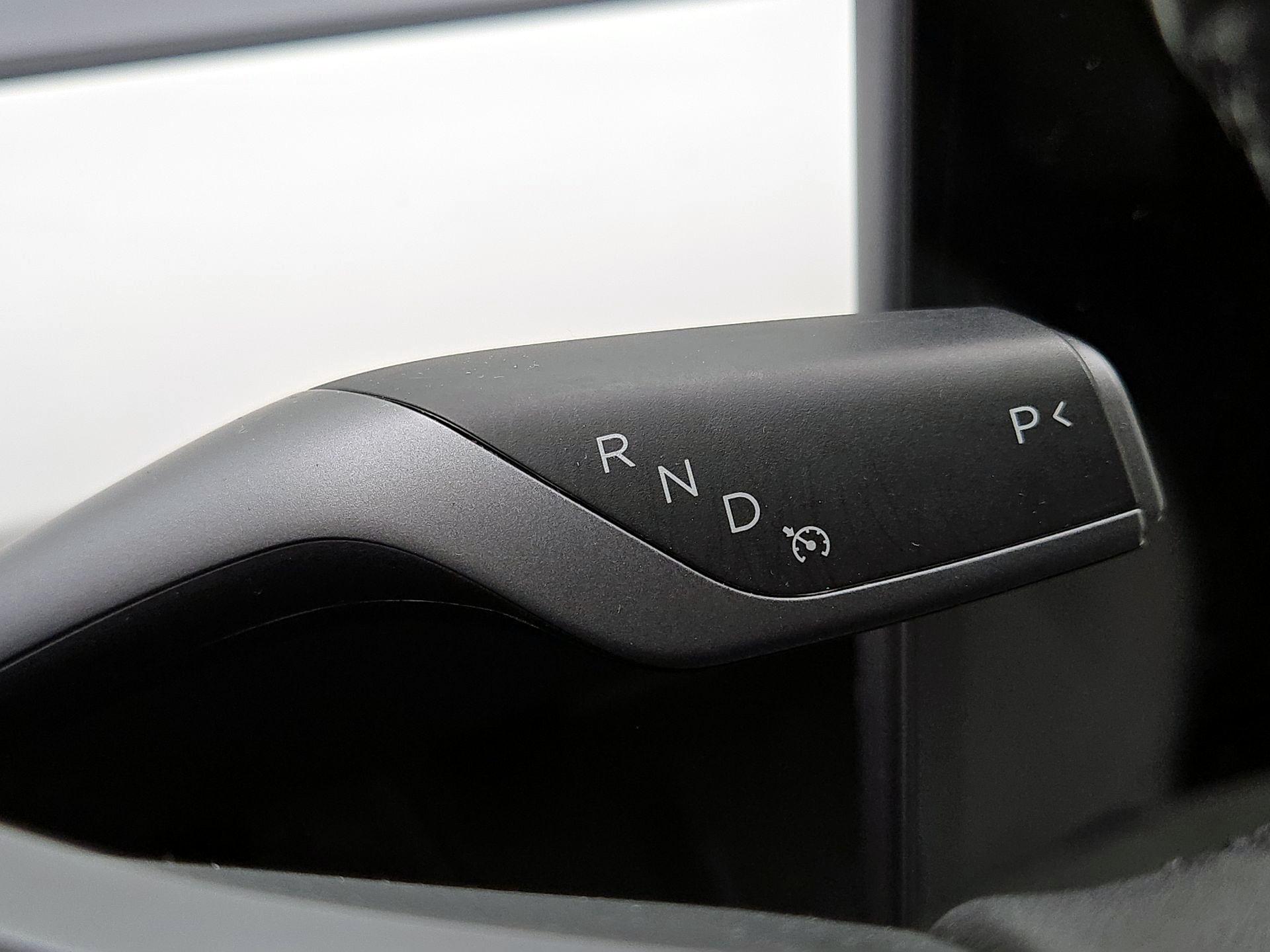 Thumbnail: 2023 Tesla Model Y - 17