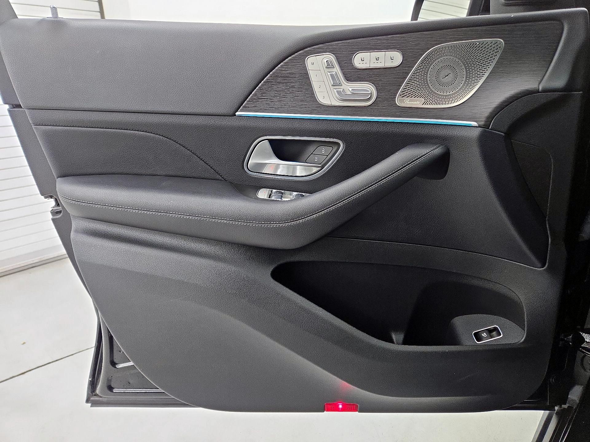 Thumbnail: 2022 Mercedes-Benz GLS - 12