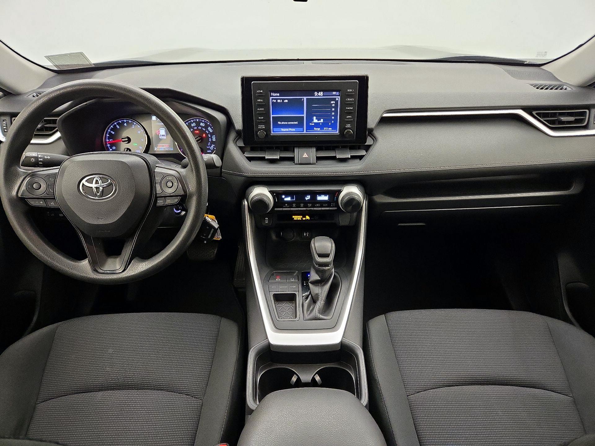 Thumbnail: 2019 Toyota RAV4 - 9