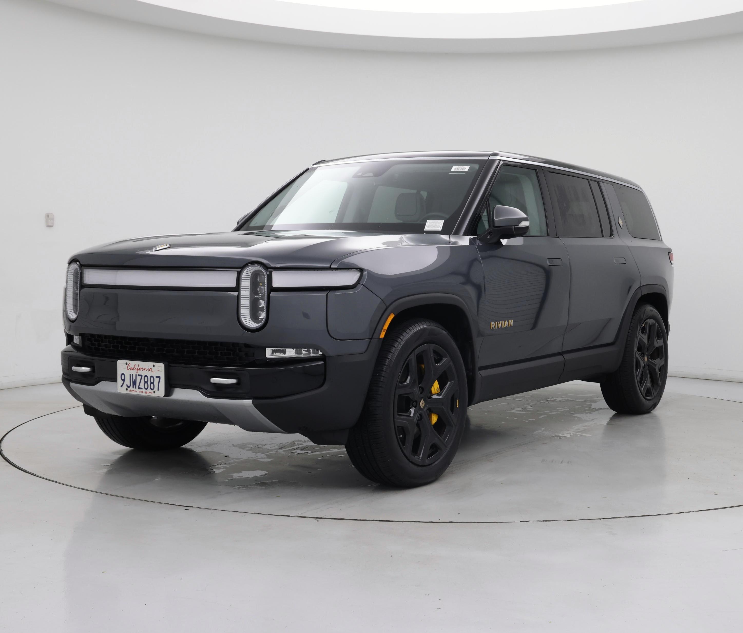 Thumbnail: 2023 Rivian R1S - 4