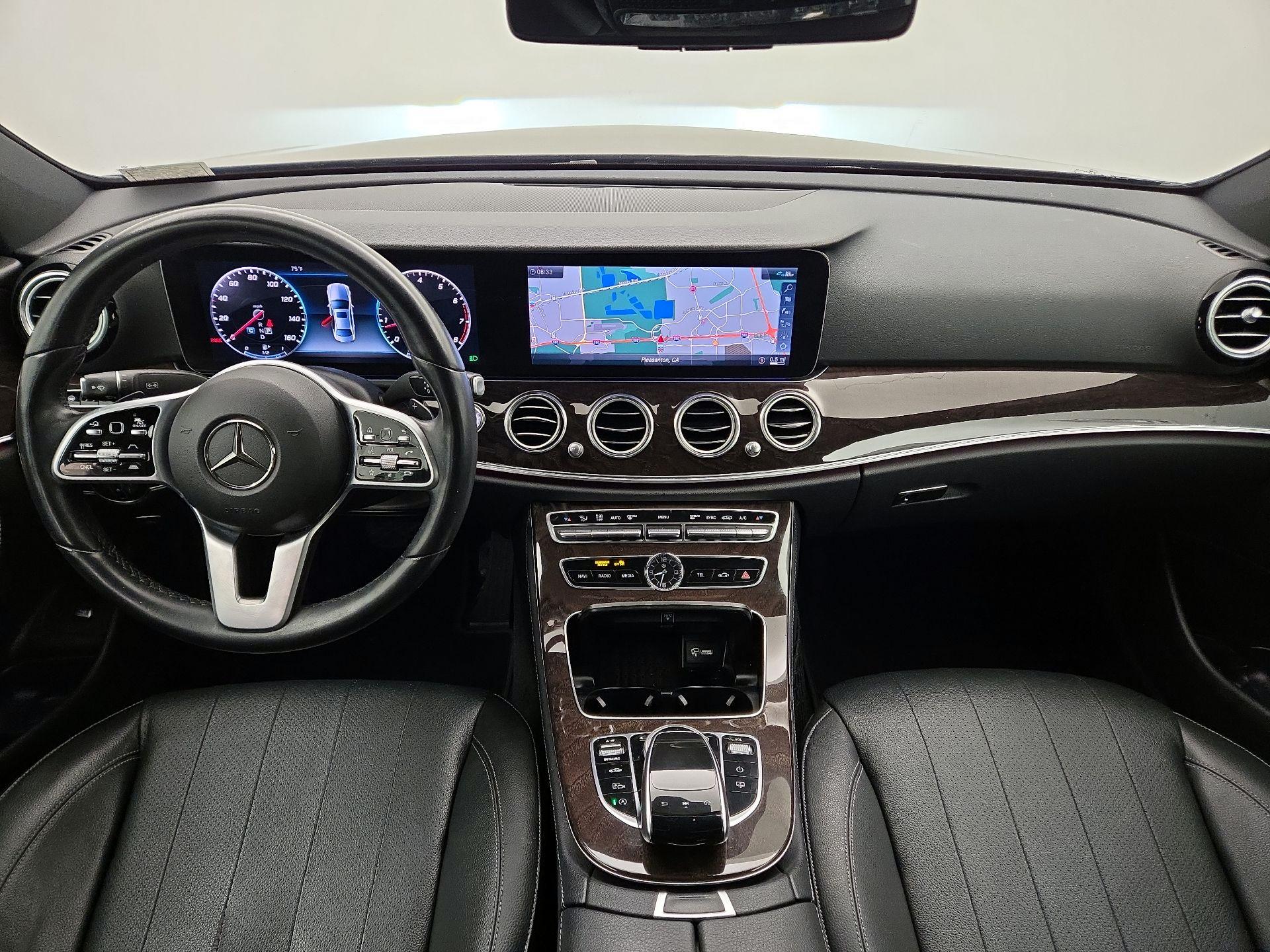 Thumbnail: 2019 Mercedes-Benz E-Class - 9