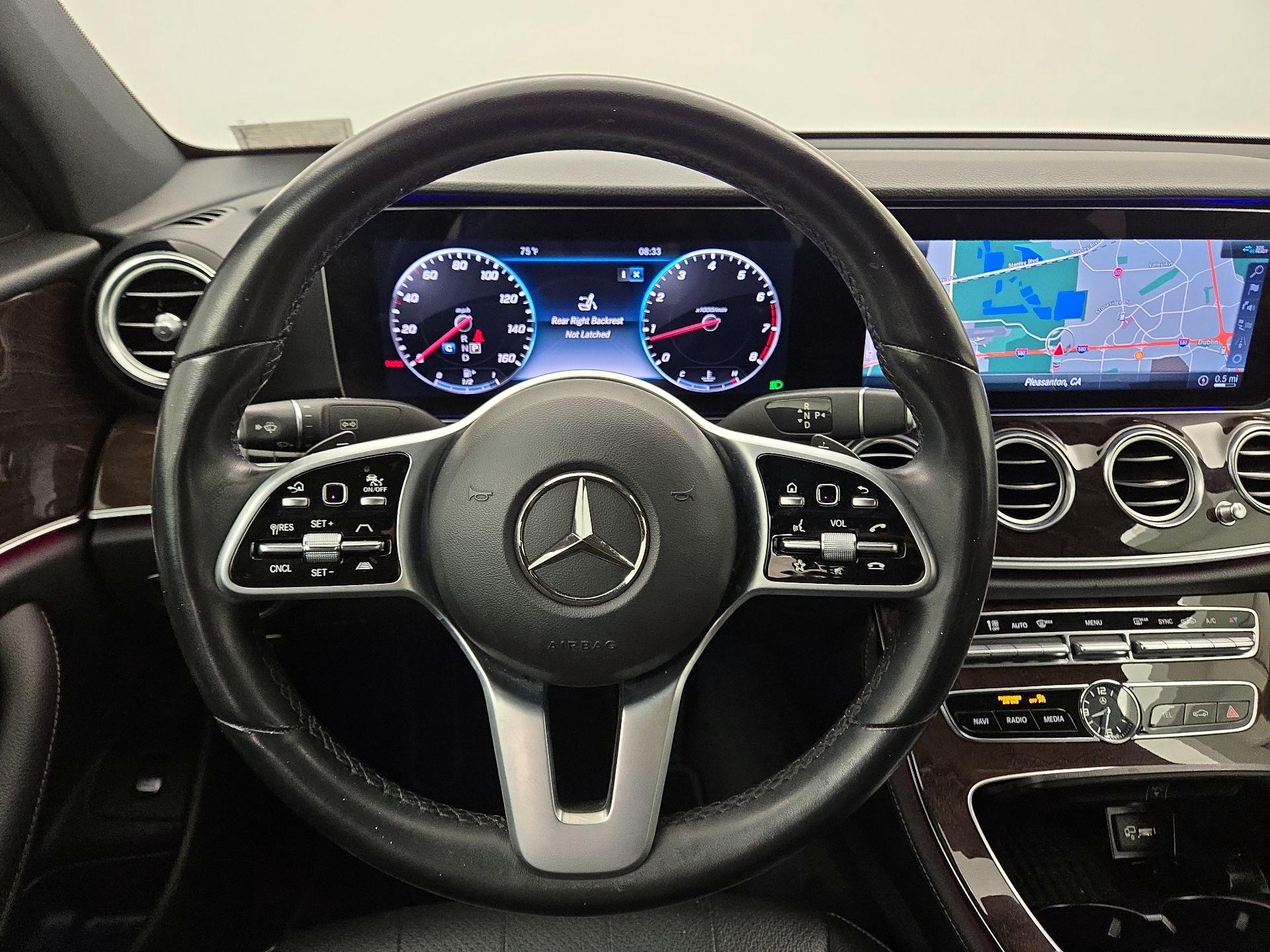 Thumbnail: 2019 Mercedes-Benz E-Class - 10