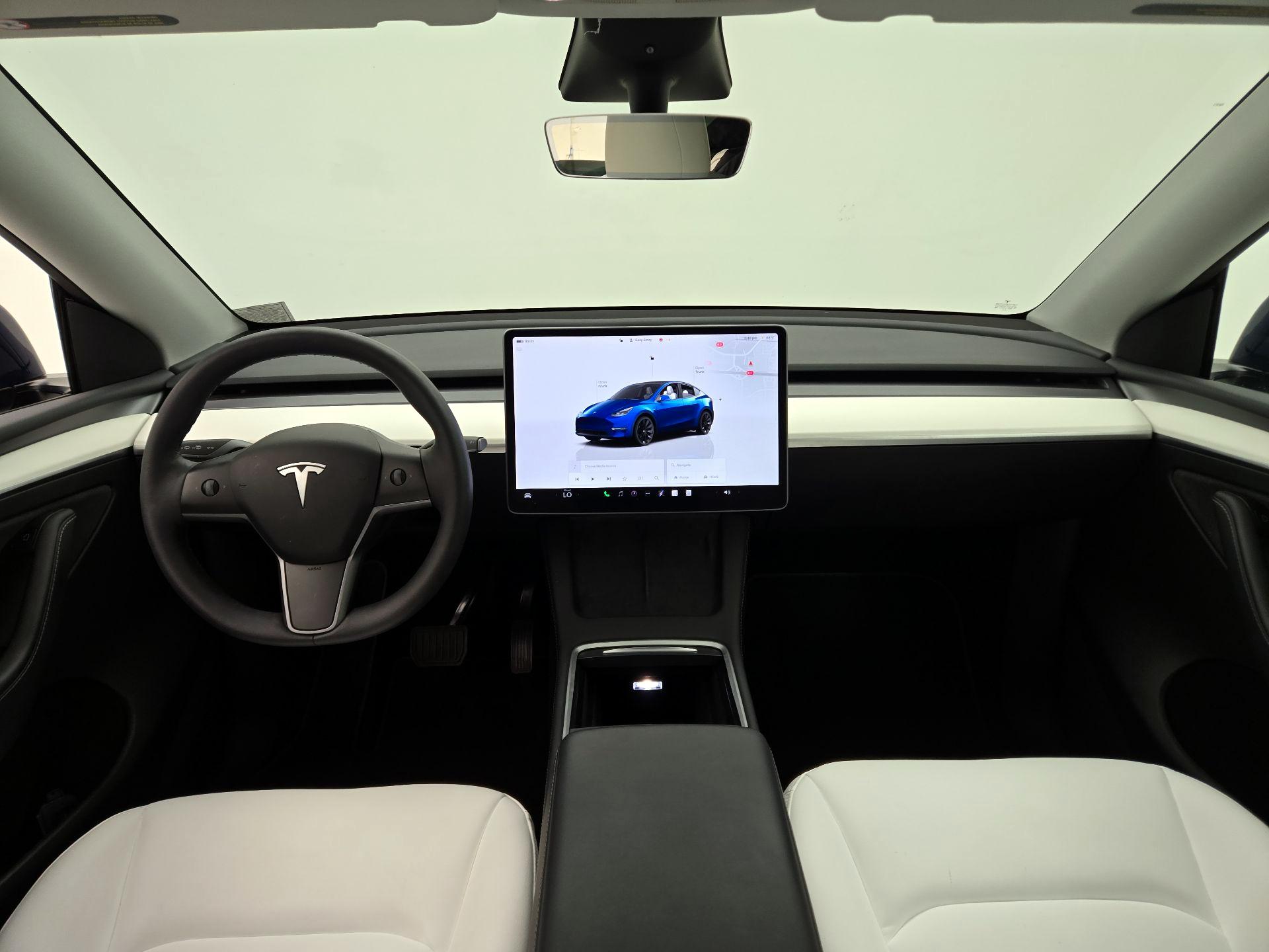 Thumbnail: 2023 Tesla Model Y - 9