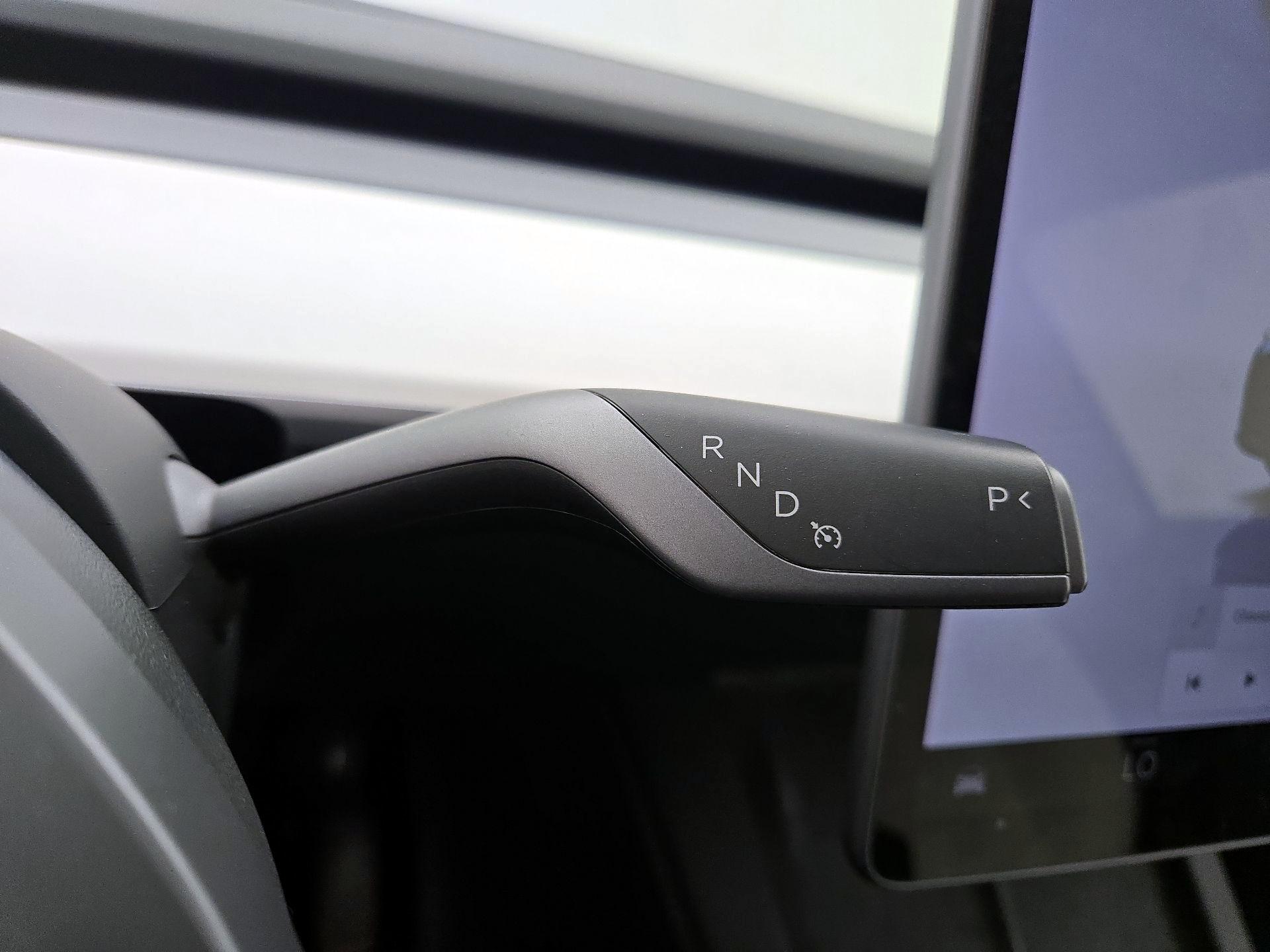 Thumbnail: 2023 Tesla Model Y - 17