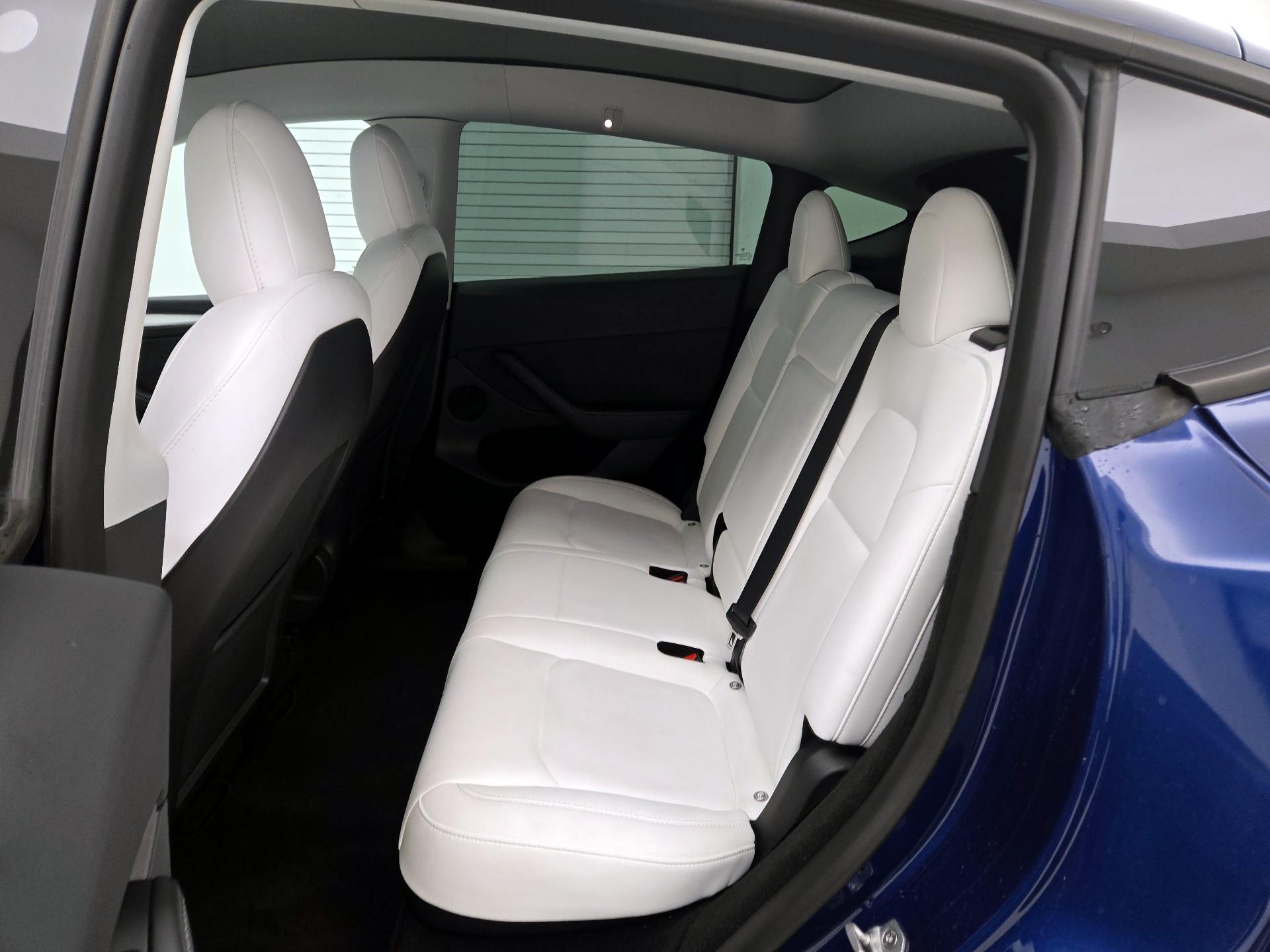 Thumbnail: 2023 Tesla Model Y - 19