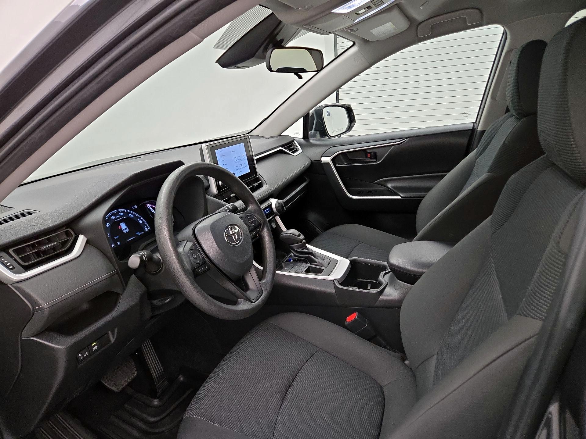 Thumbnail: 2024 Toyota RAV4 - 11