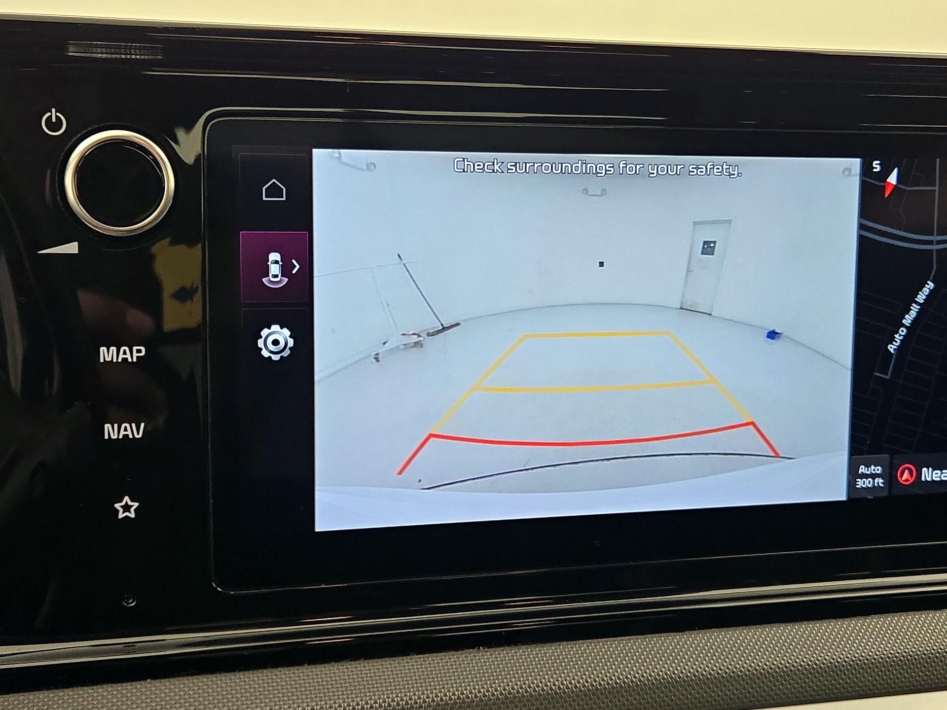 Thumbnail: 2022 Kia K5 - 14