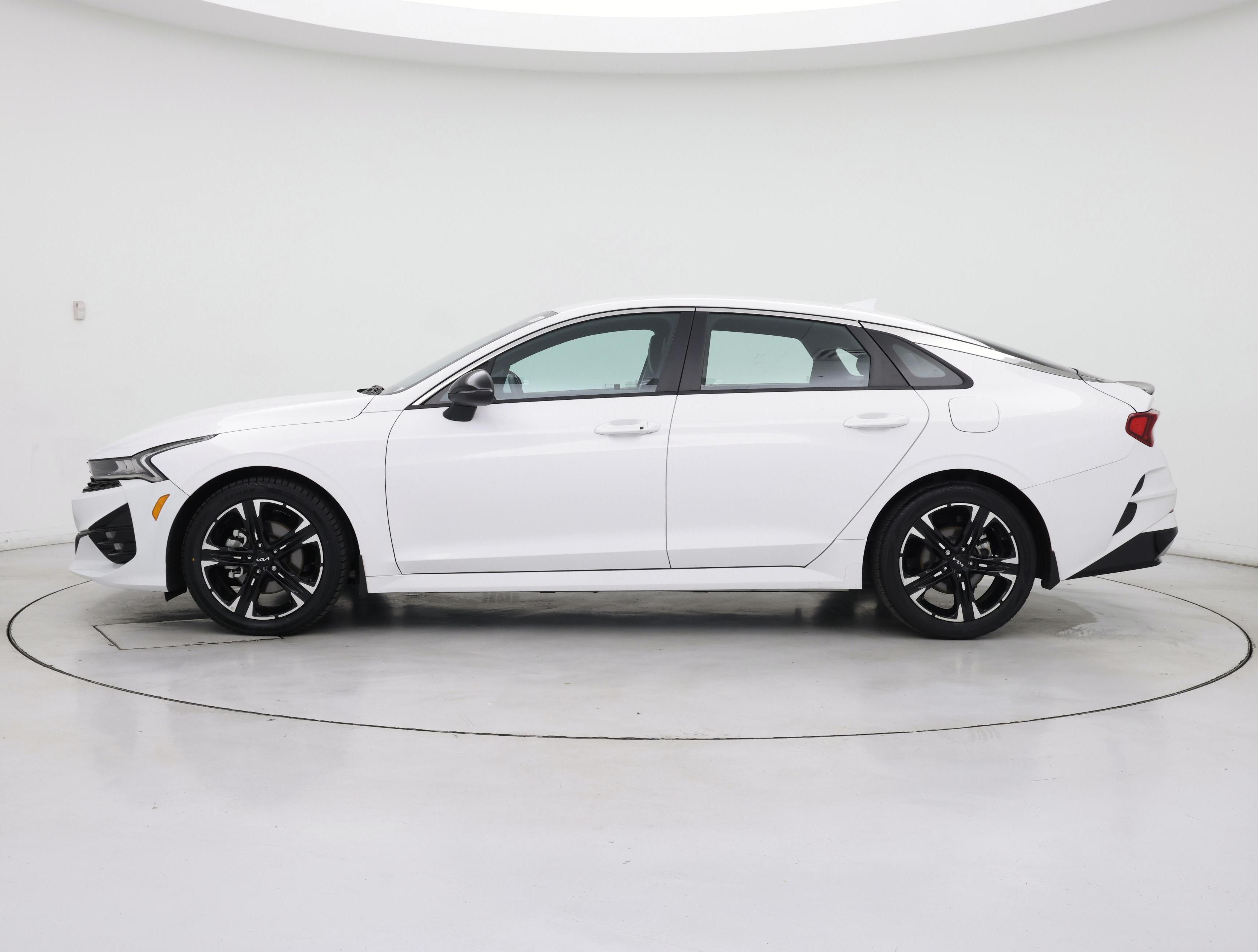 Thumbnail: 2022 Kia K5 - 3