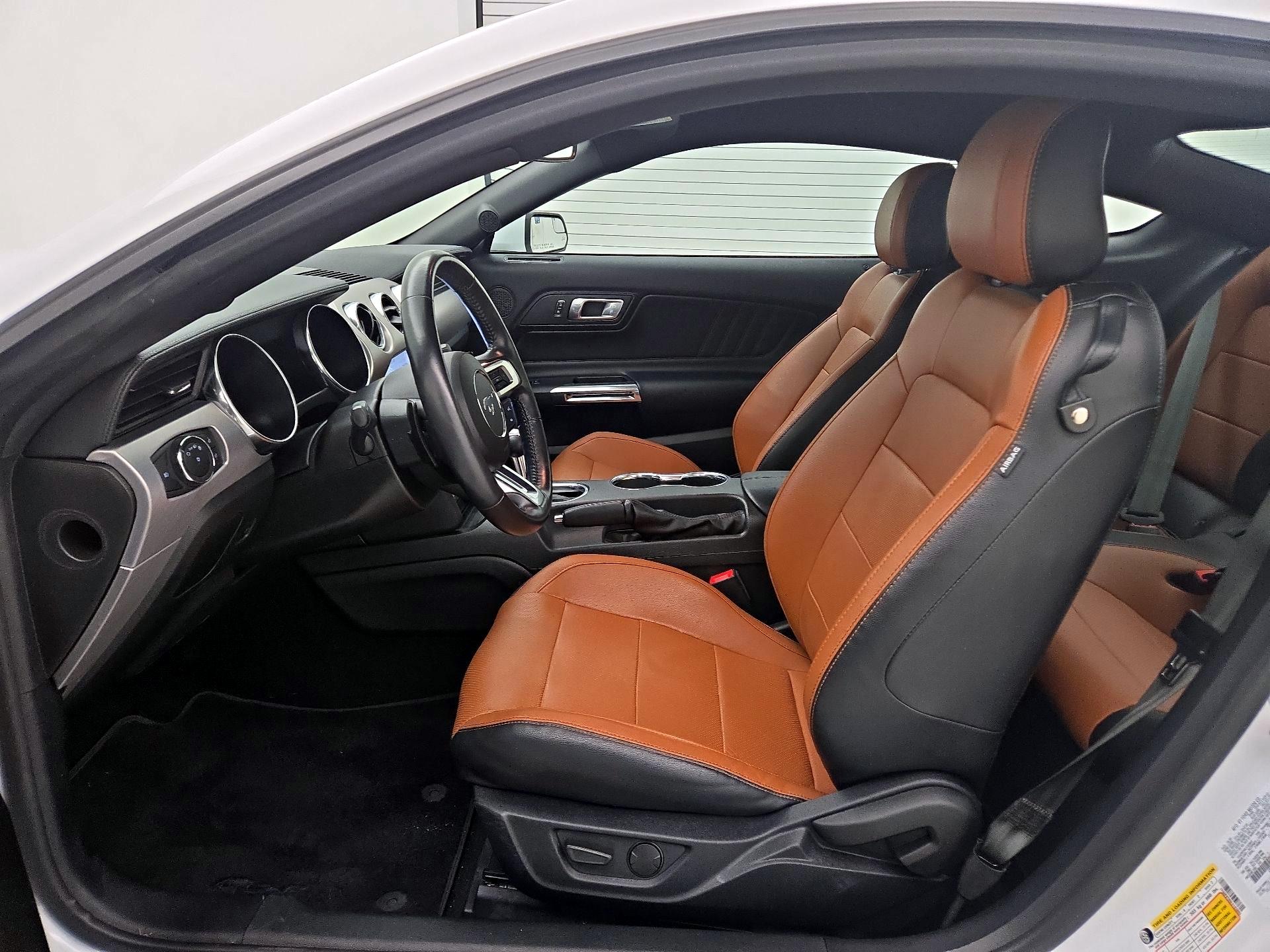 Thumbnail: 2020 Ford Mustang - 11