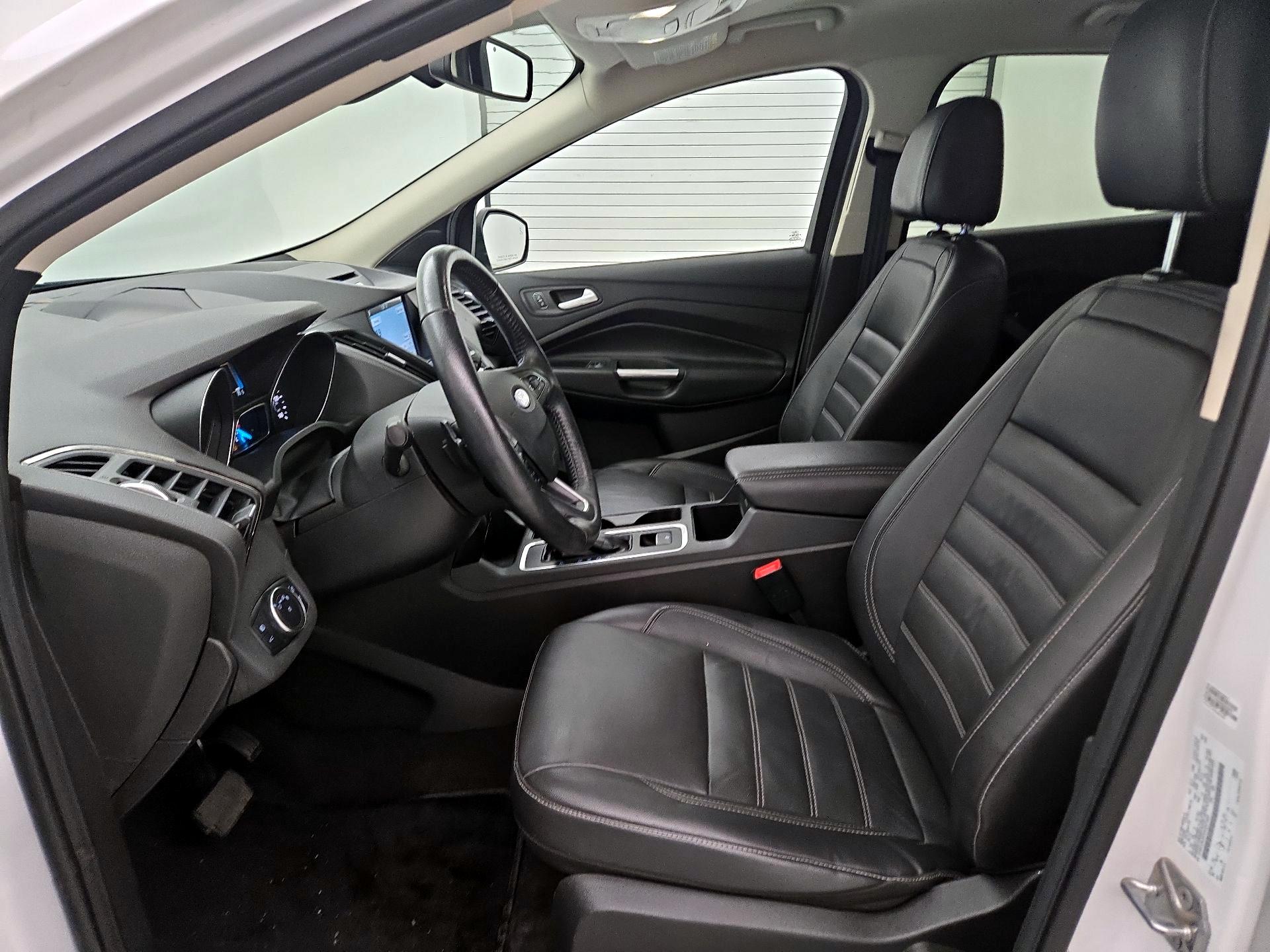 Thumbnail: 2017 Ford Escape - 11