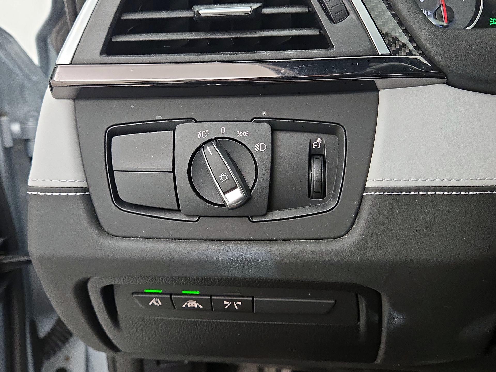 Thumbnail: 2016 BMW M3 - 13