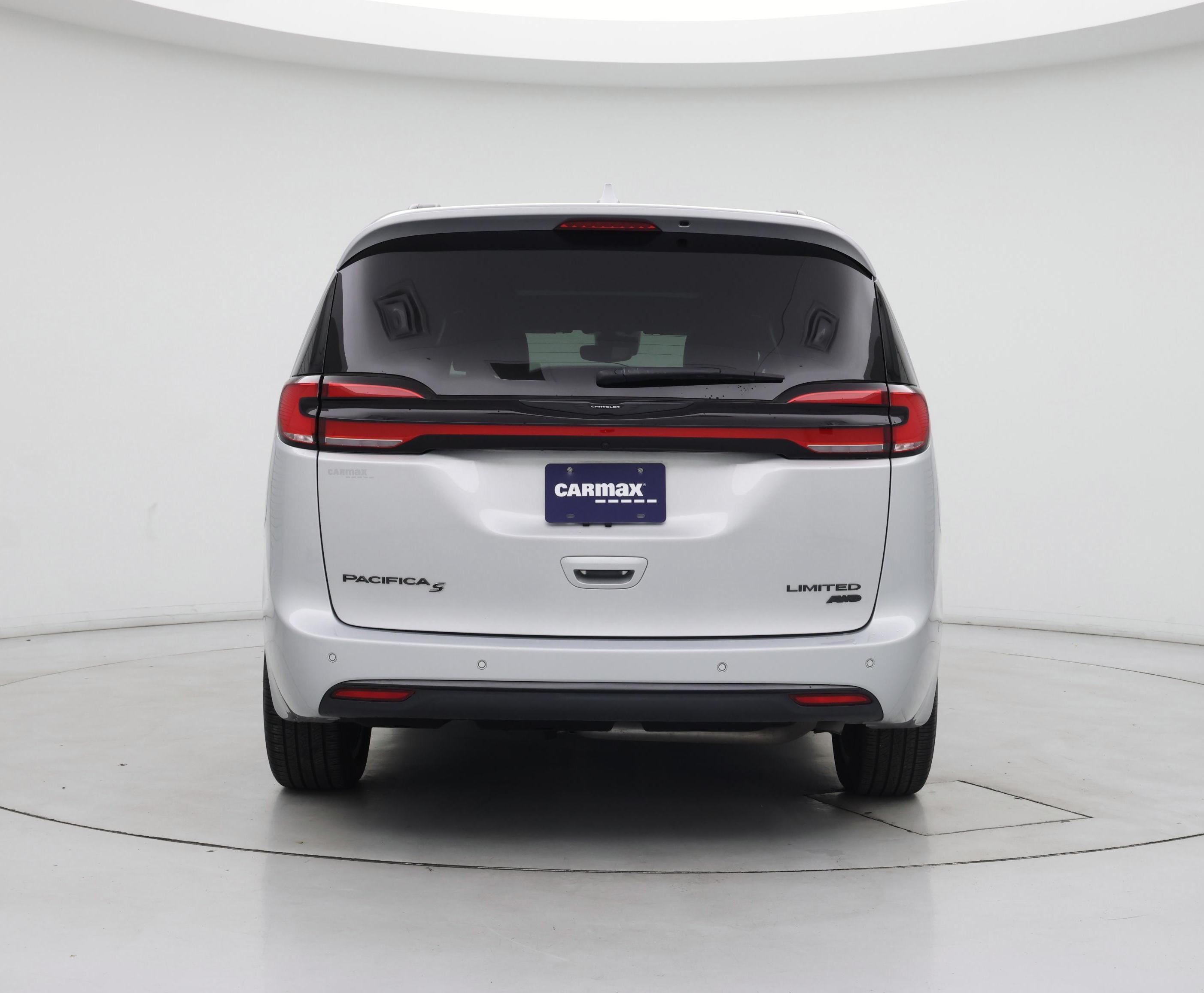 Thumbnail: 2022 Chrysler Pacifica - 6