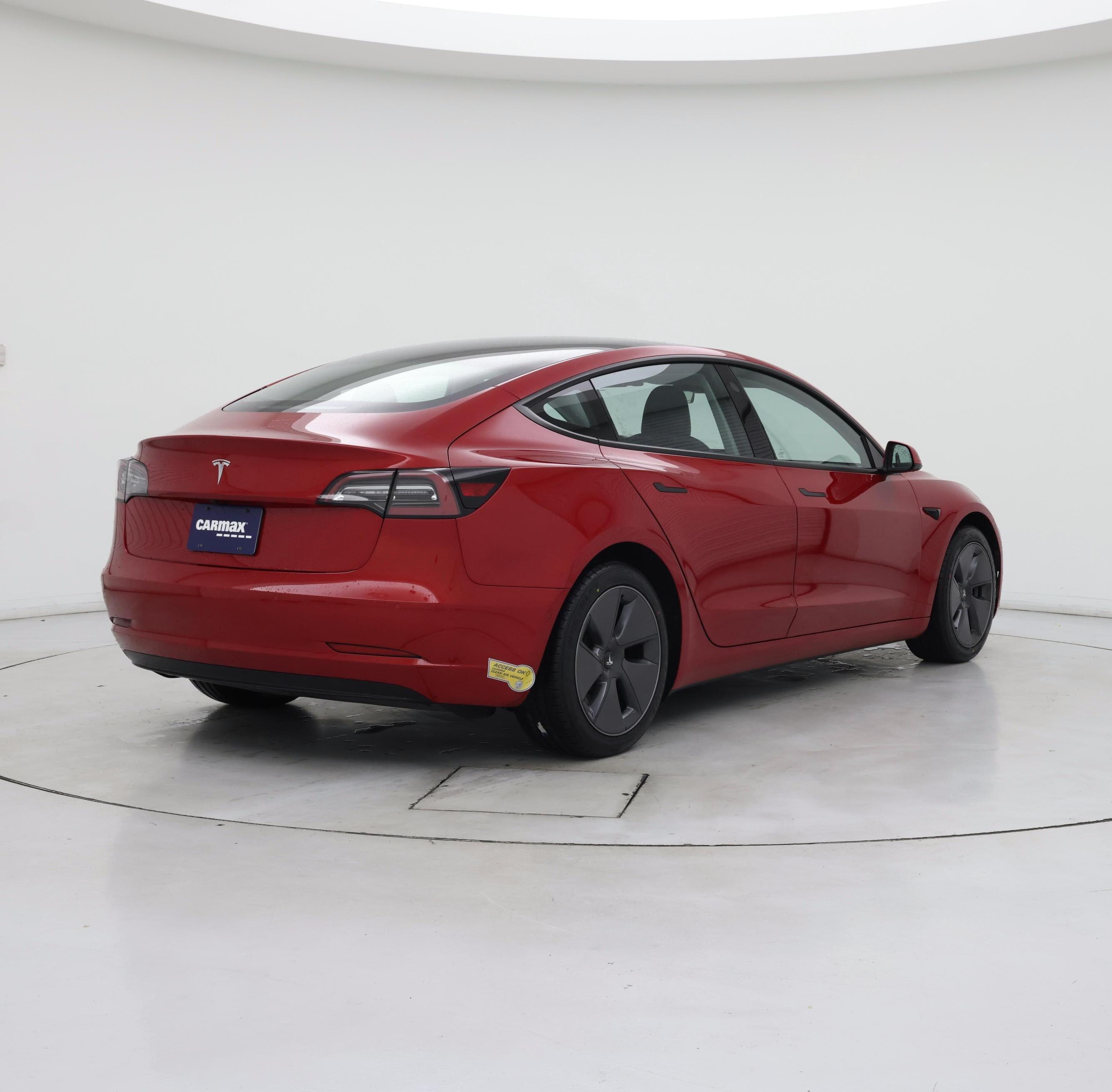 Thumbnail: 2022 Tesla Model 3 - 8