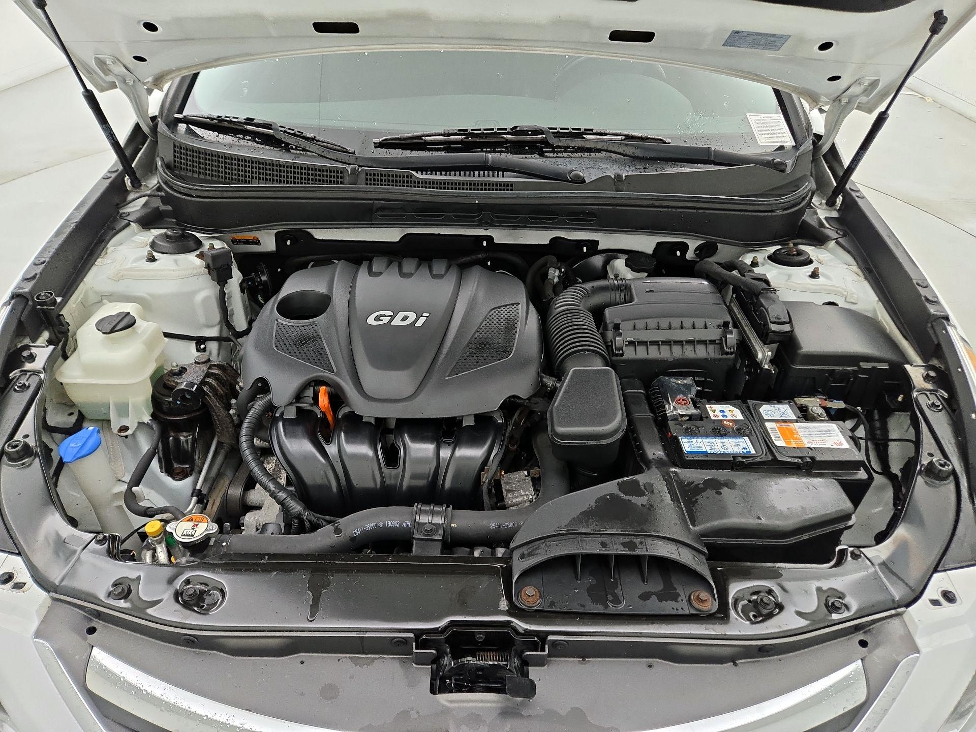 Thumbnail: 2014 Hyundai Sonata - 20