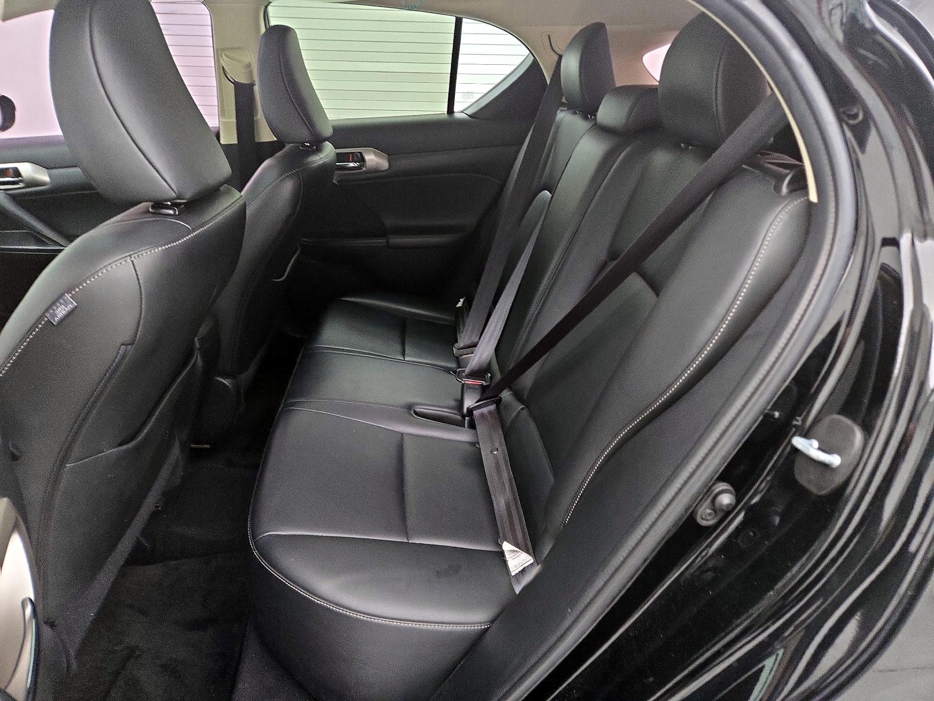 Thumbnail: 2015 Lexus CT - 19