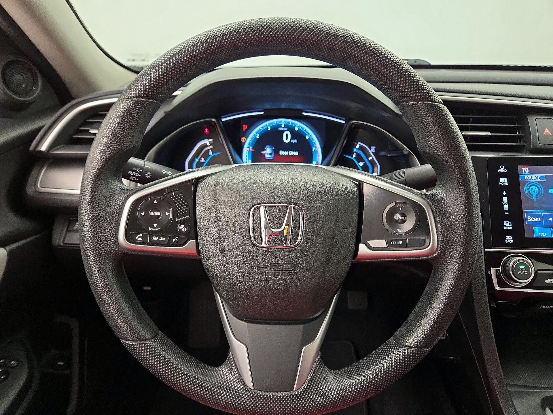 Thumbnail: 2017 Honda Civic - 10