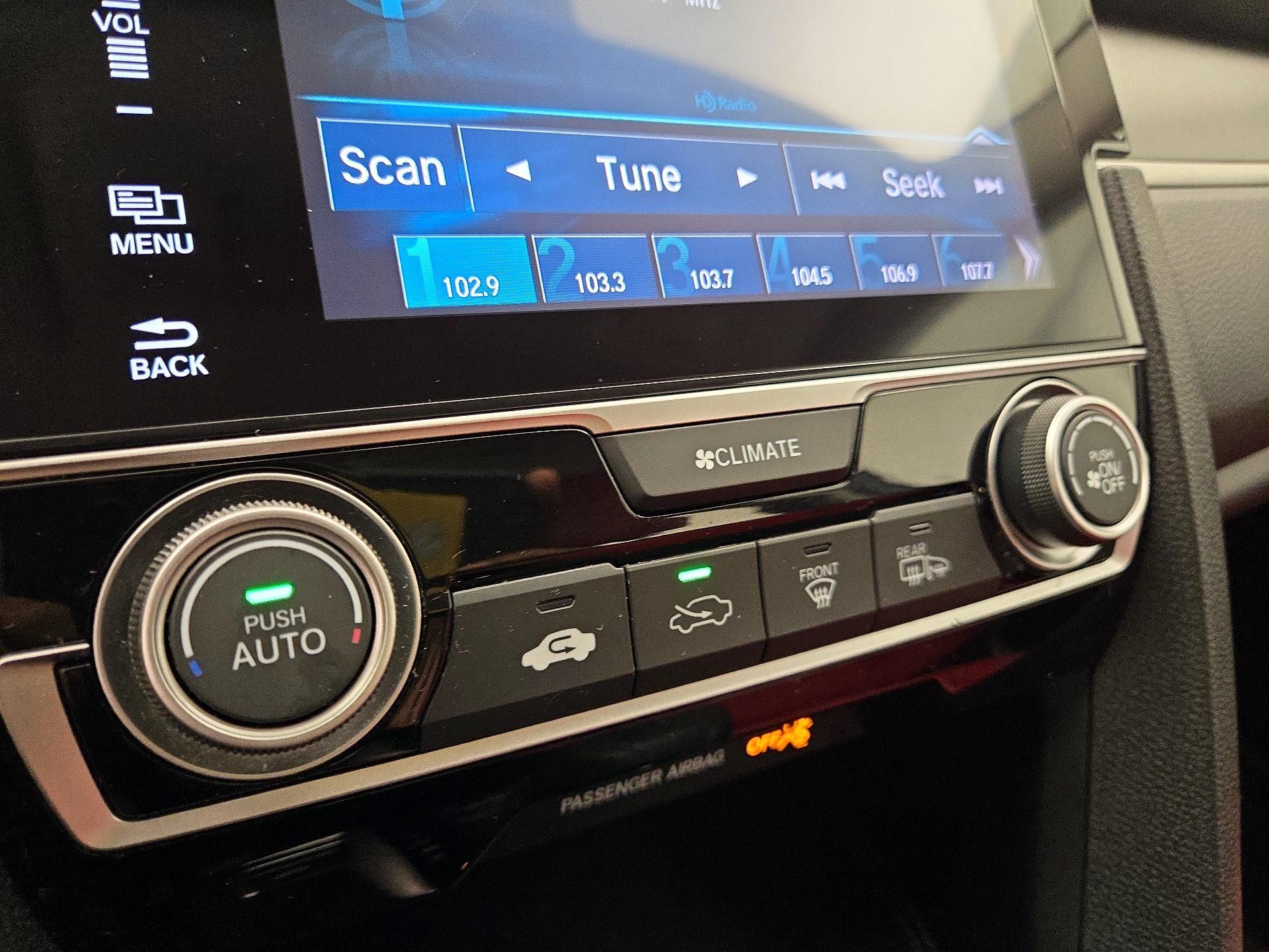 Thumbnail: 2017 Honda Civic - 16