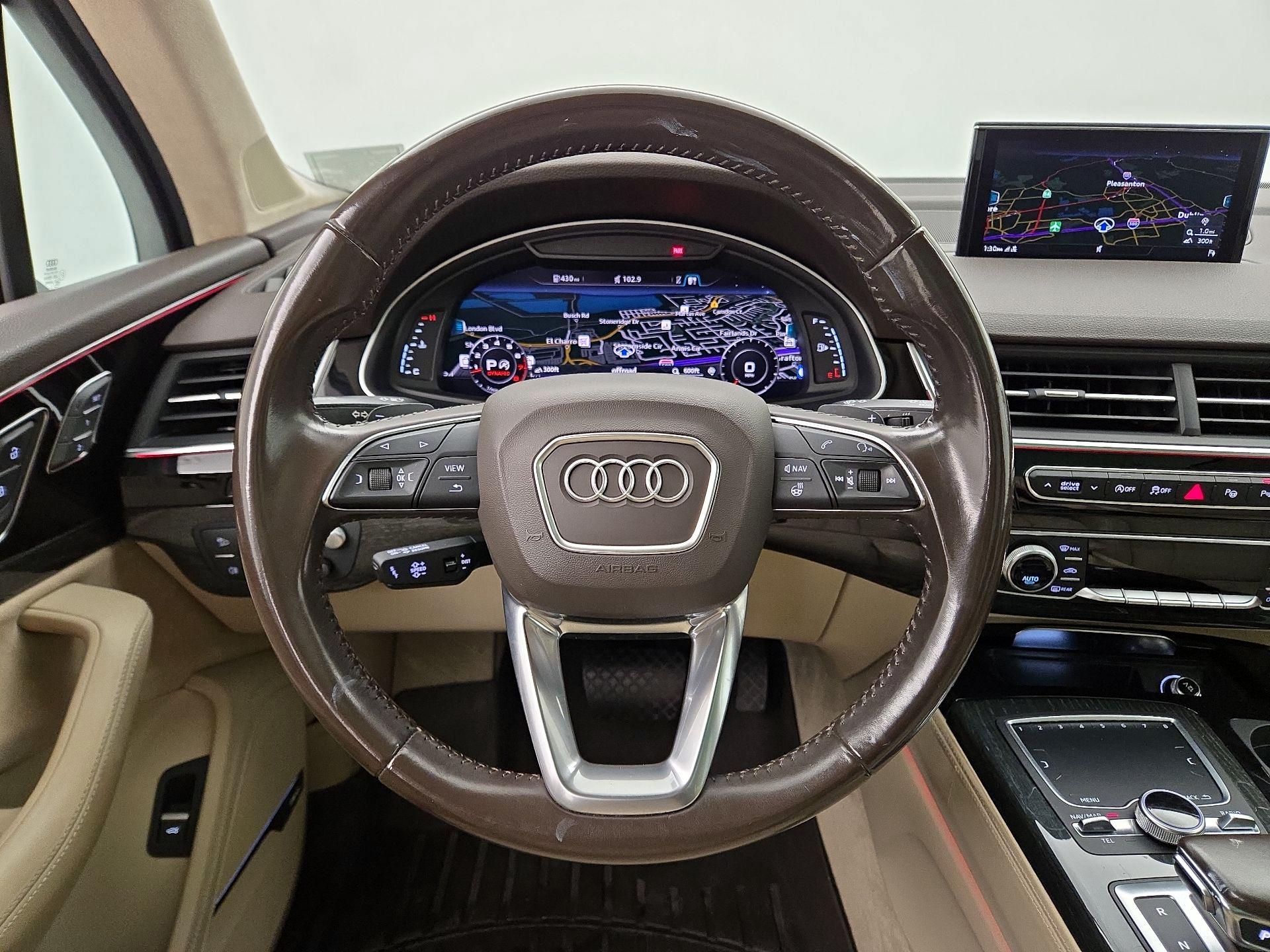 Thumbnail: 2019 Audi Q7 - 10