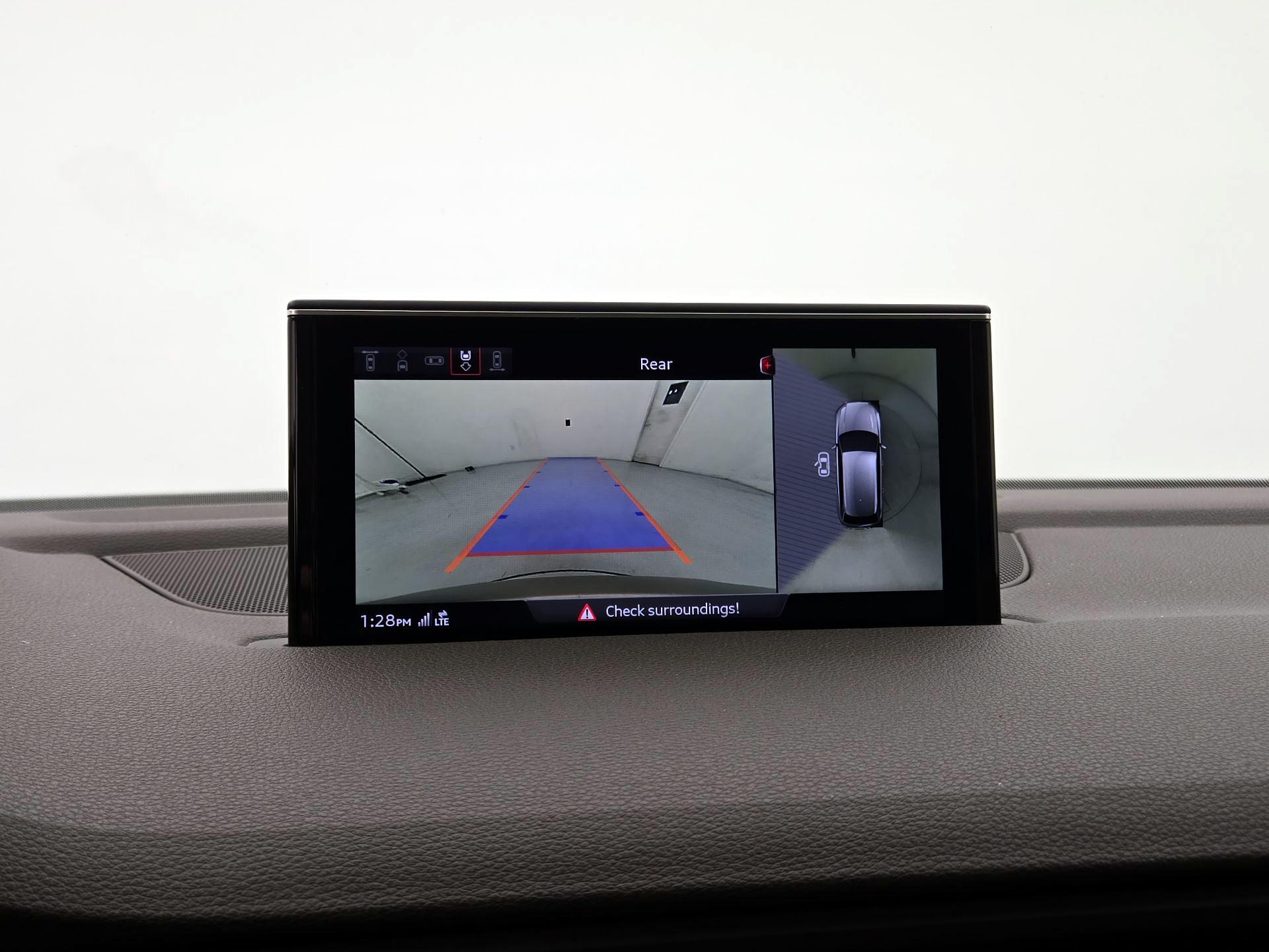 Thumbnail: 2019 Audi Q7 - 15