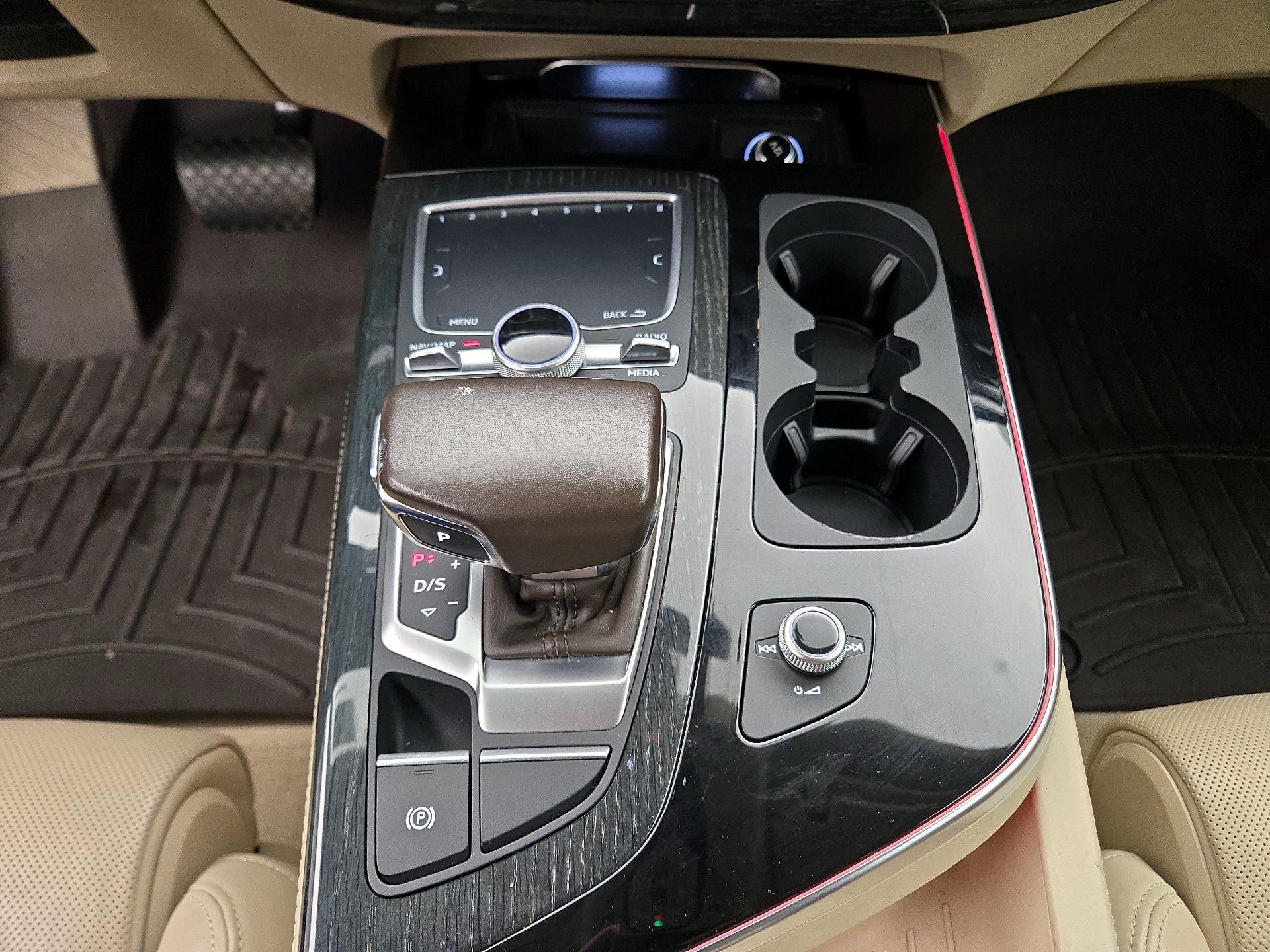 Thumbnail: 2019 Audi Q7 - 18