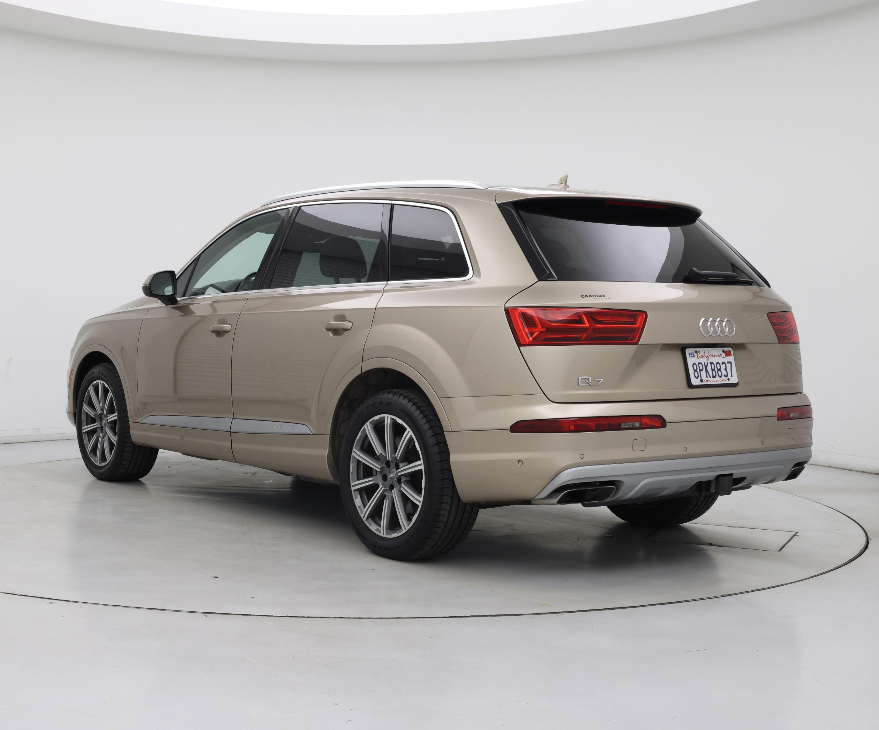 Thumbnail: 2019 Audi Q7 - 2