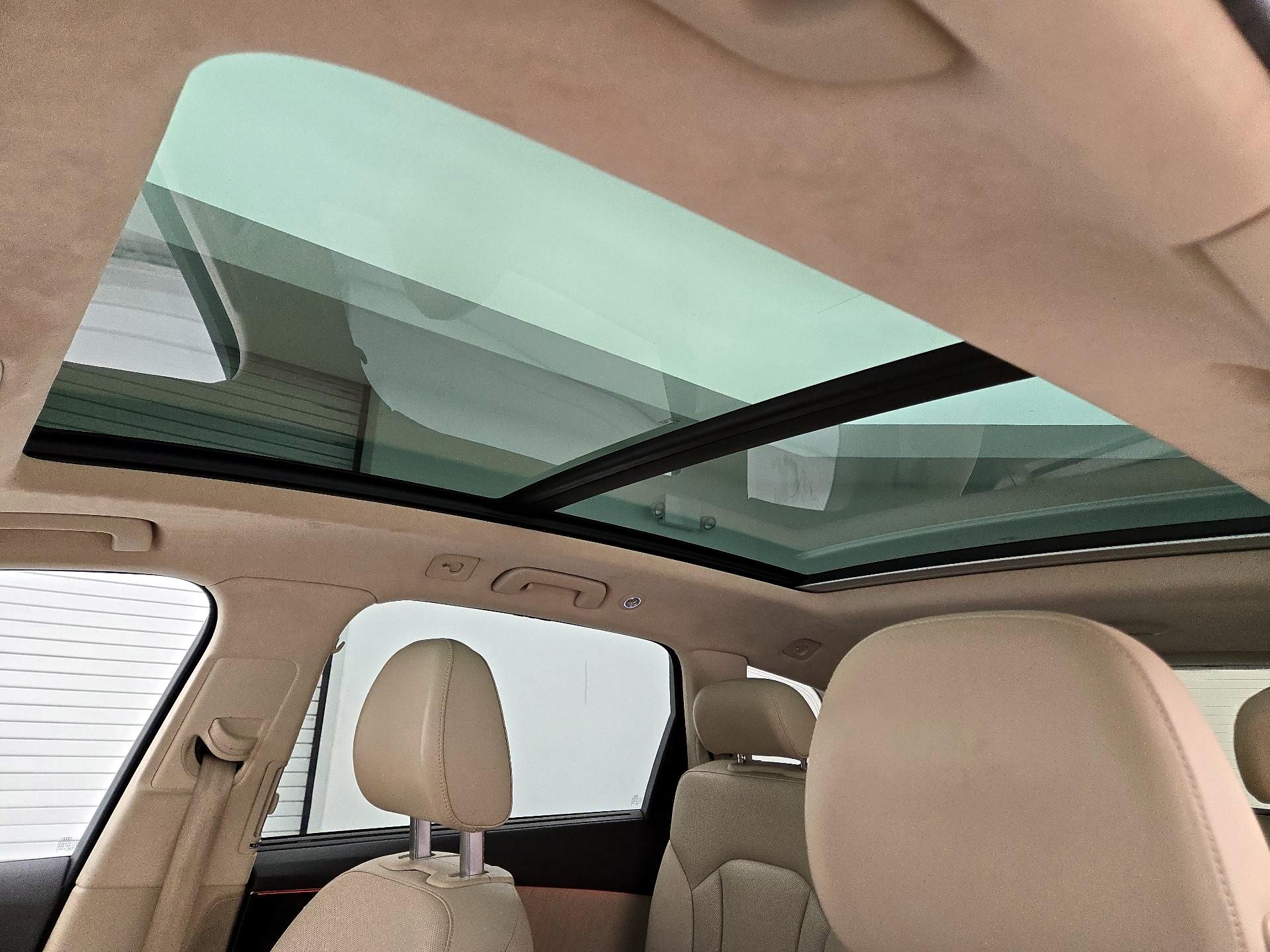 Thumbnail: 2019 Audi Q7 - 20