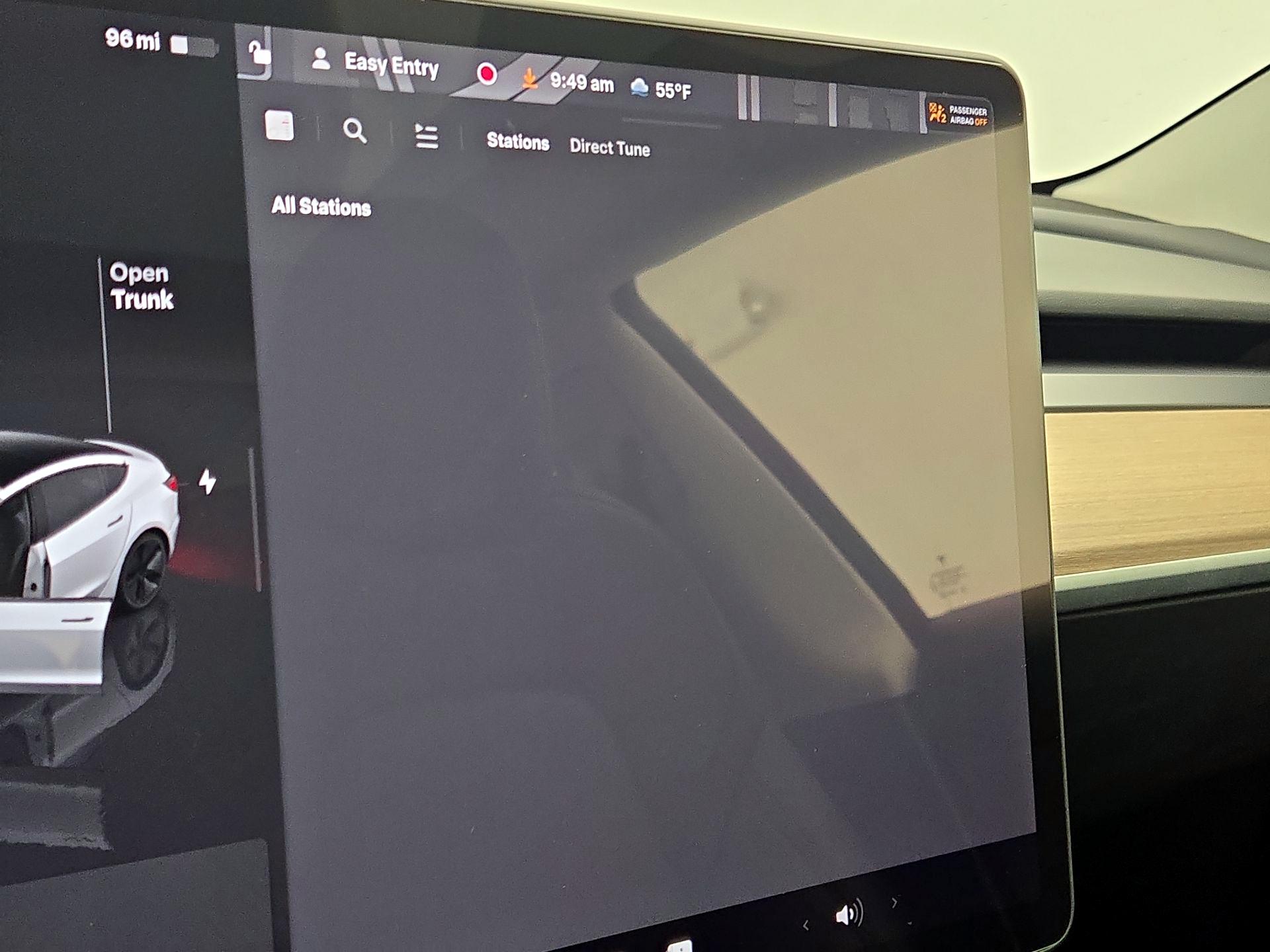 Thumbnail: 2023 Tesla Model 3 - 15