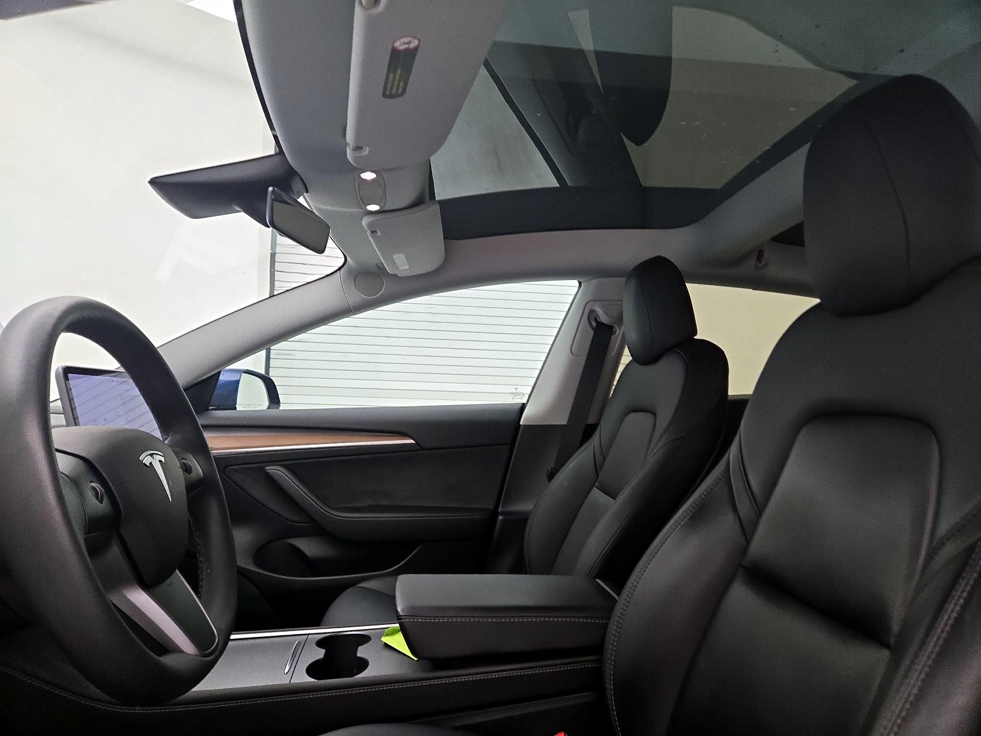 Thumbnail: 2021 Tesla Model 3 - 18