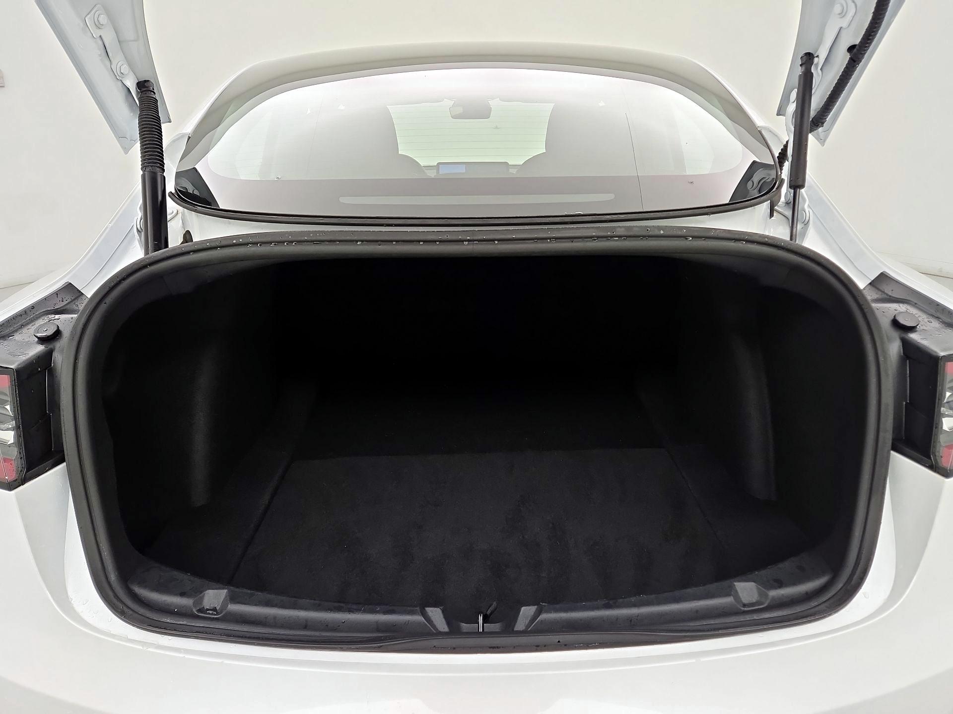 Thumbnail: 2022 Tesla Model 3 - 19